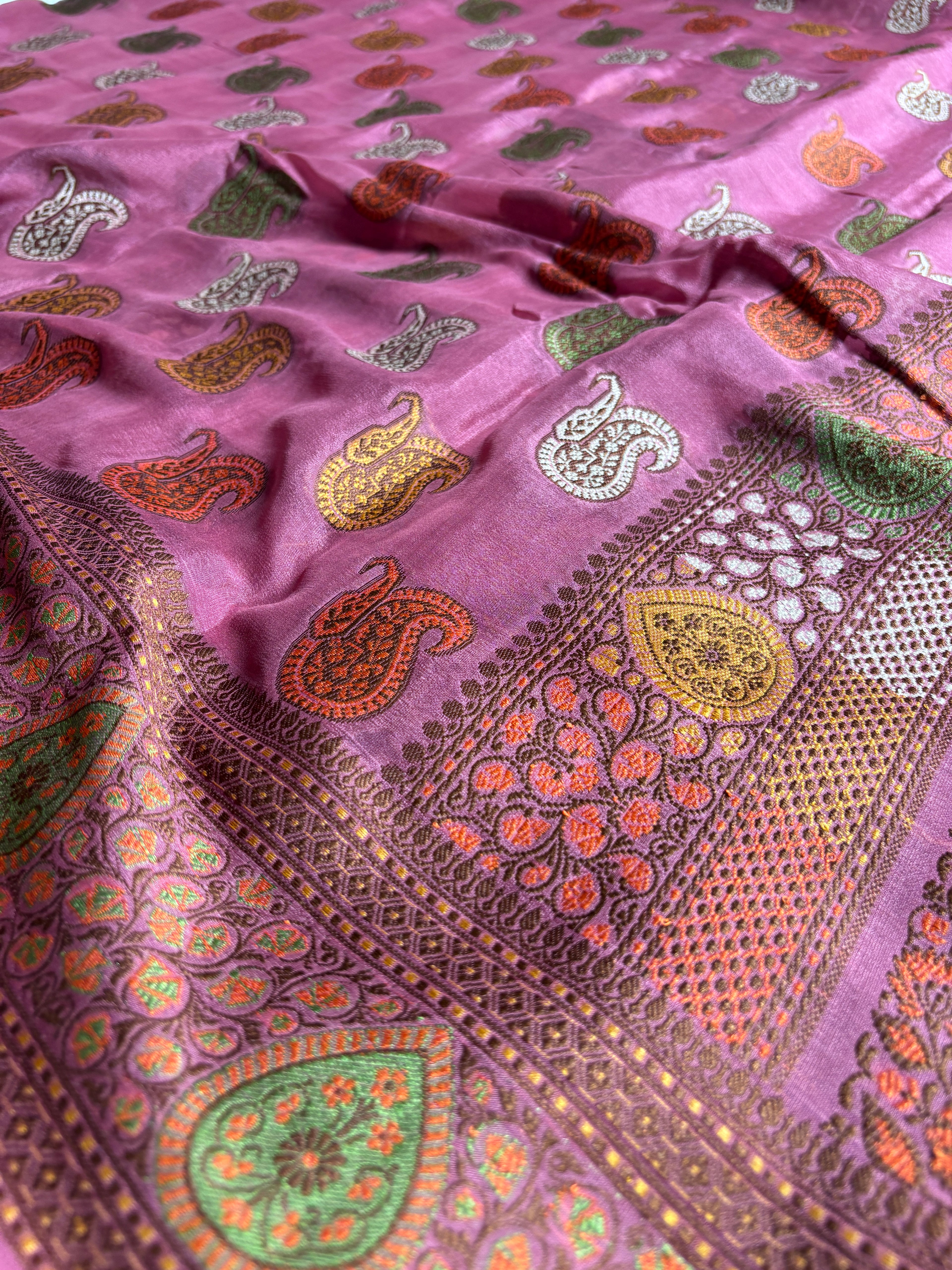Pure Chiffon Silk Khaddi Banarasi With Paisley Motifs