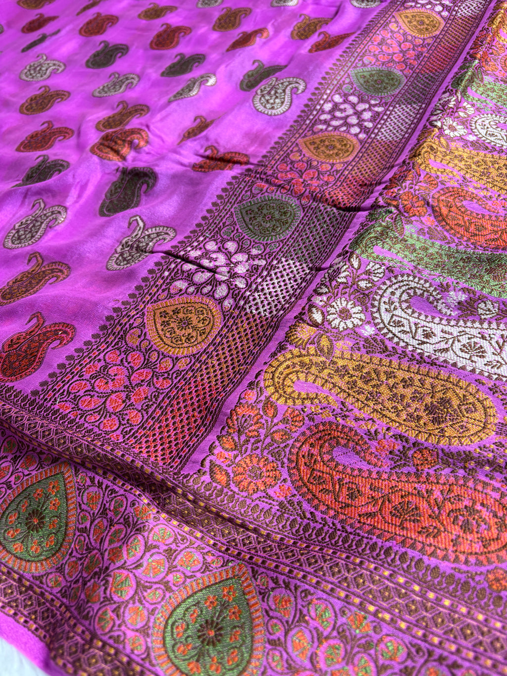 Pure Chiffon Silk Khaddi Banarasi With Paisley Motifs