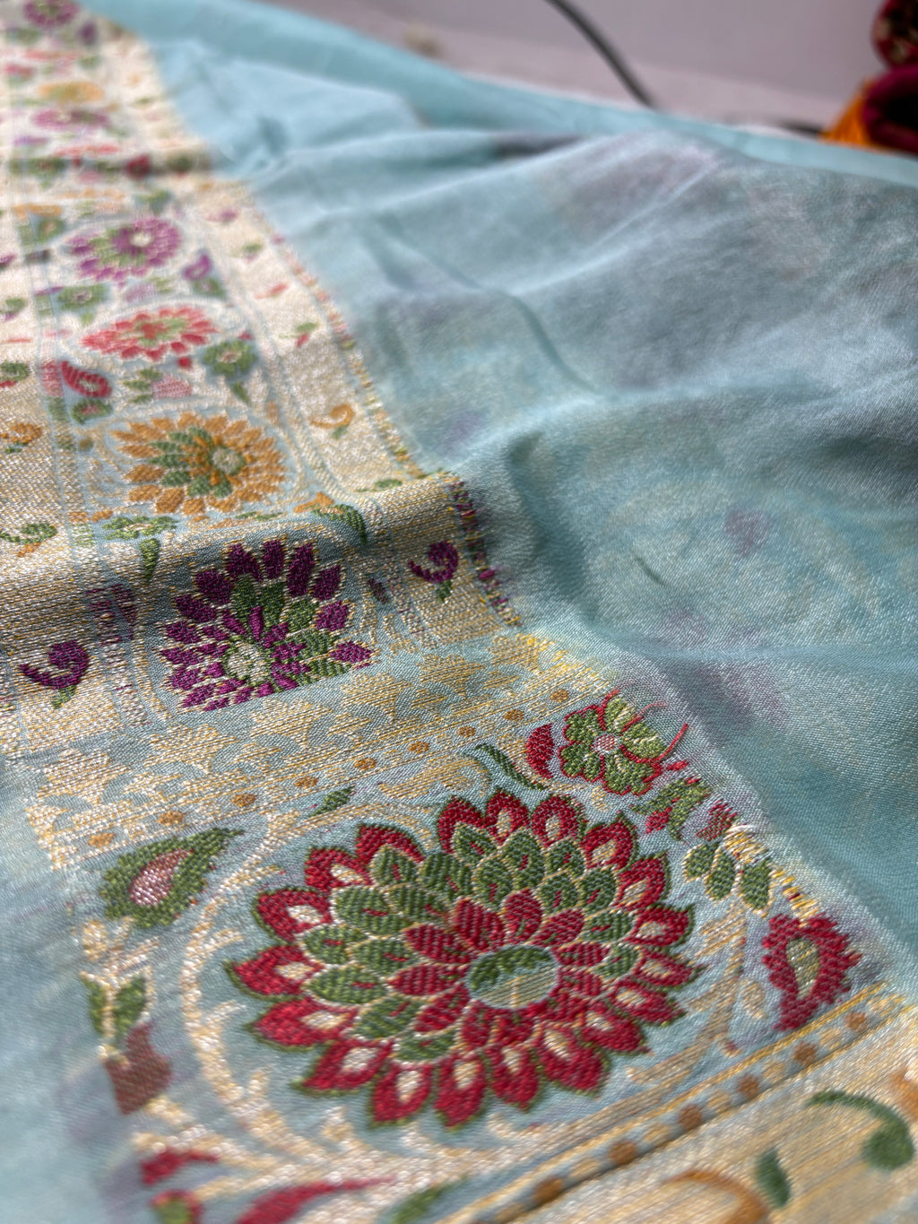 Pure Chiffon Silk Khaddi Banarasi With Floral Motifs