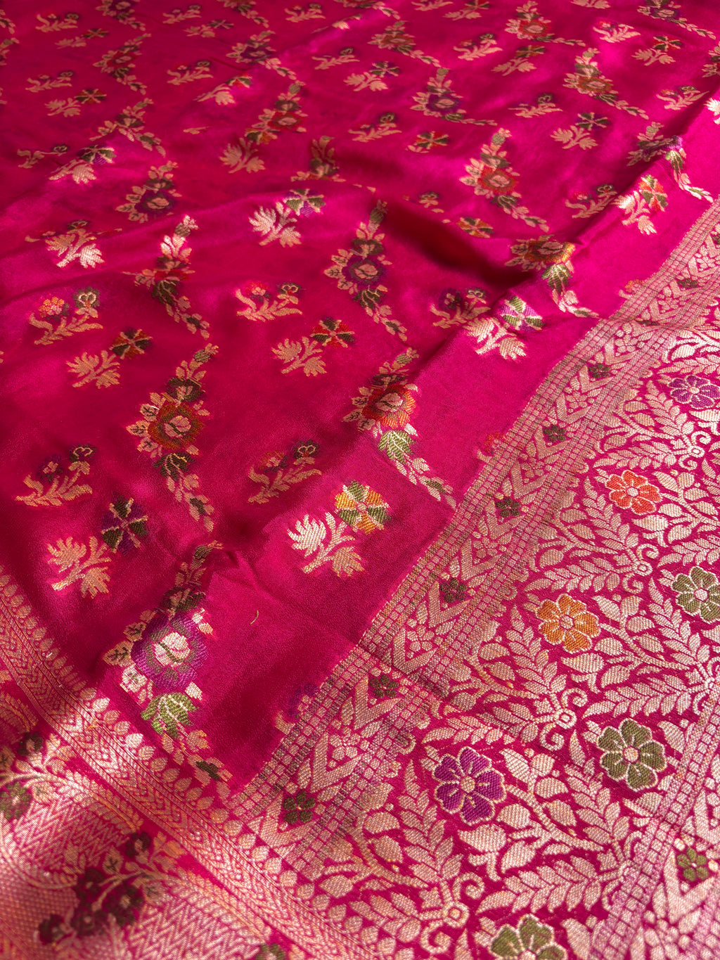 Pure Chiffon Silk Khaddi Banarasi With Floral Motifs