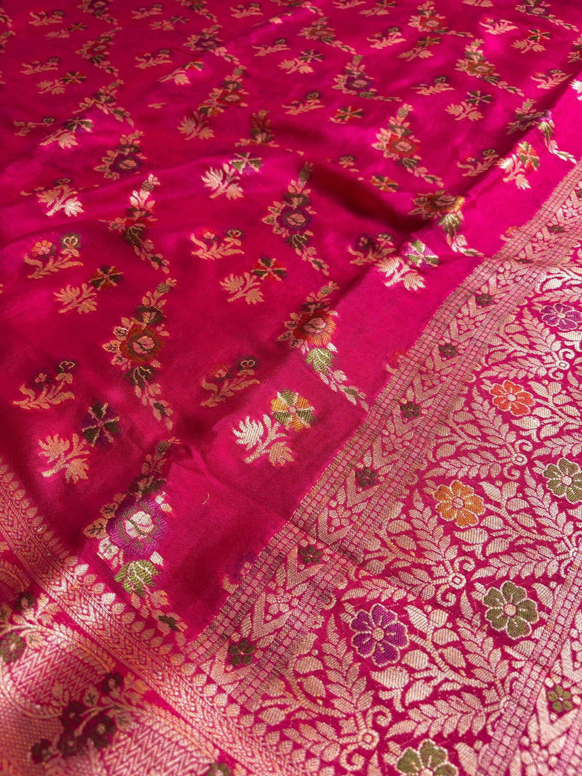 Pure Chiffon Silk Khaddi Banarasi With Floral Motifs