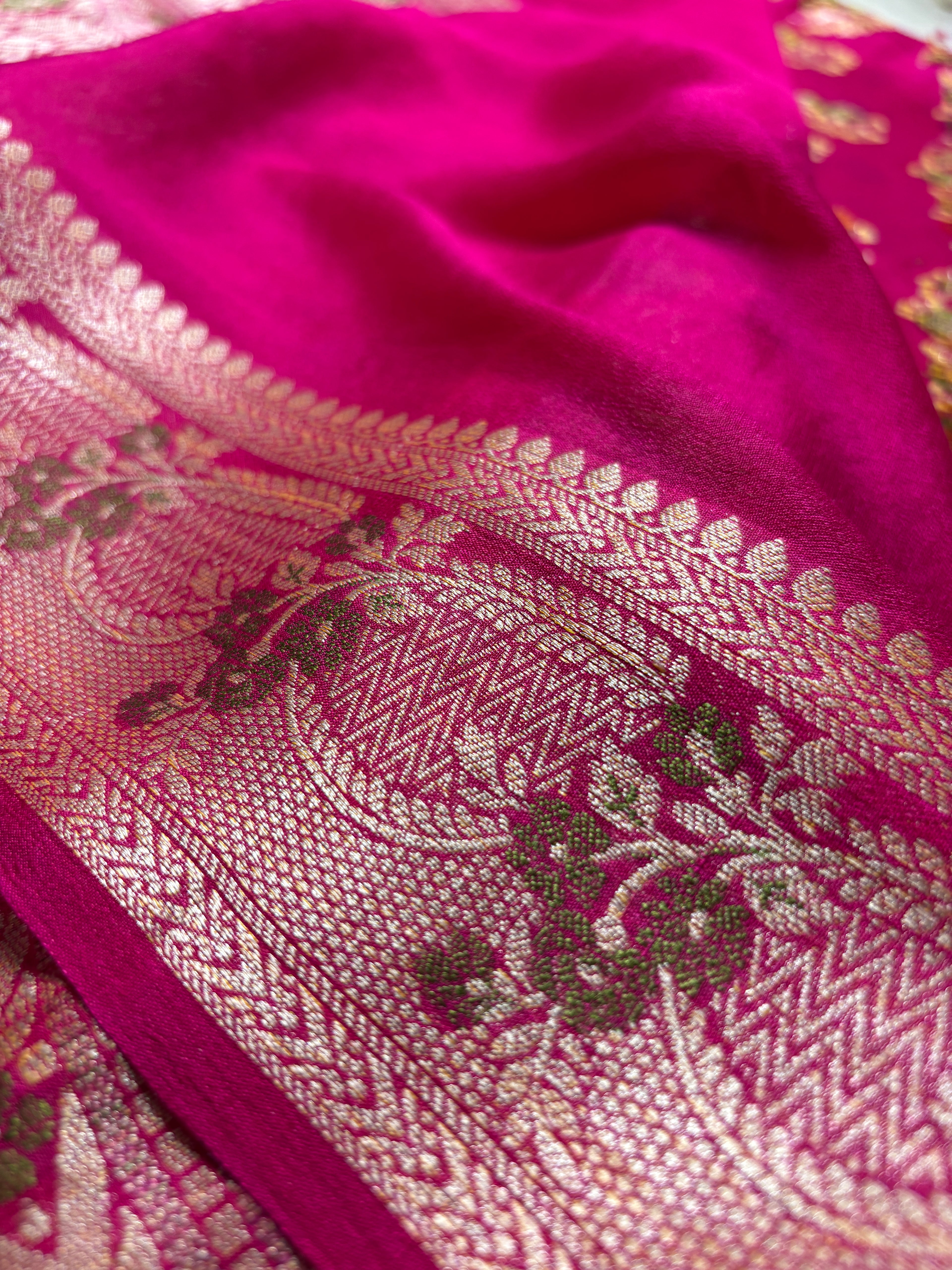 Pure Chiffon Silk Khaddi Banarasi With Floral Motifs