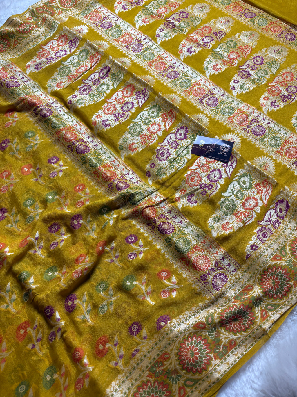 Pure Chiffon Silk Khaddi Banarasi Saree With Floral Motifs