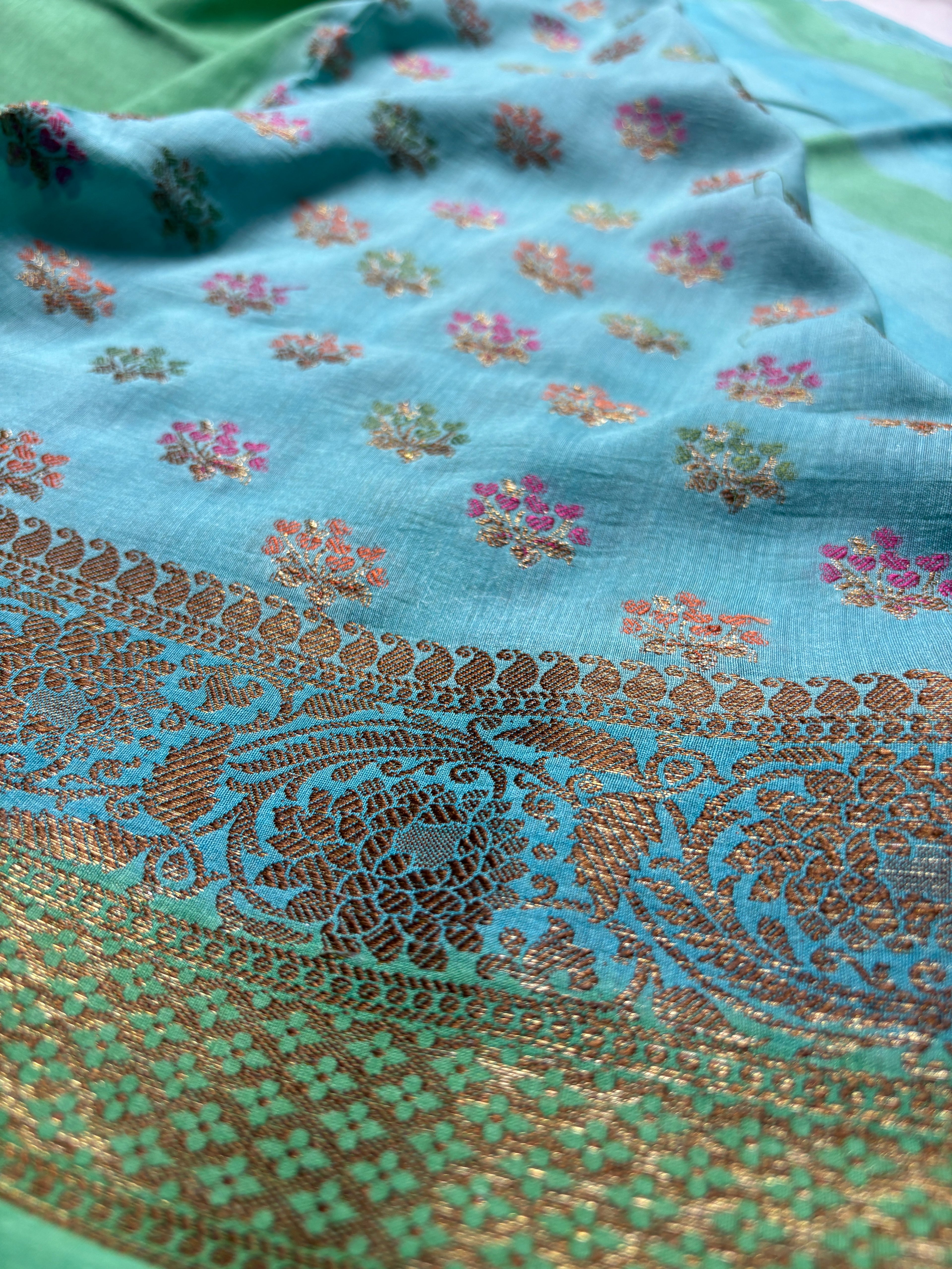 Pure Moonga Silk Handloom Banarasi Saree With Stripes