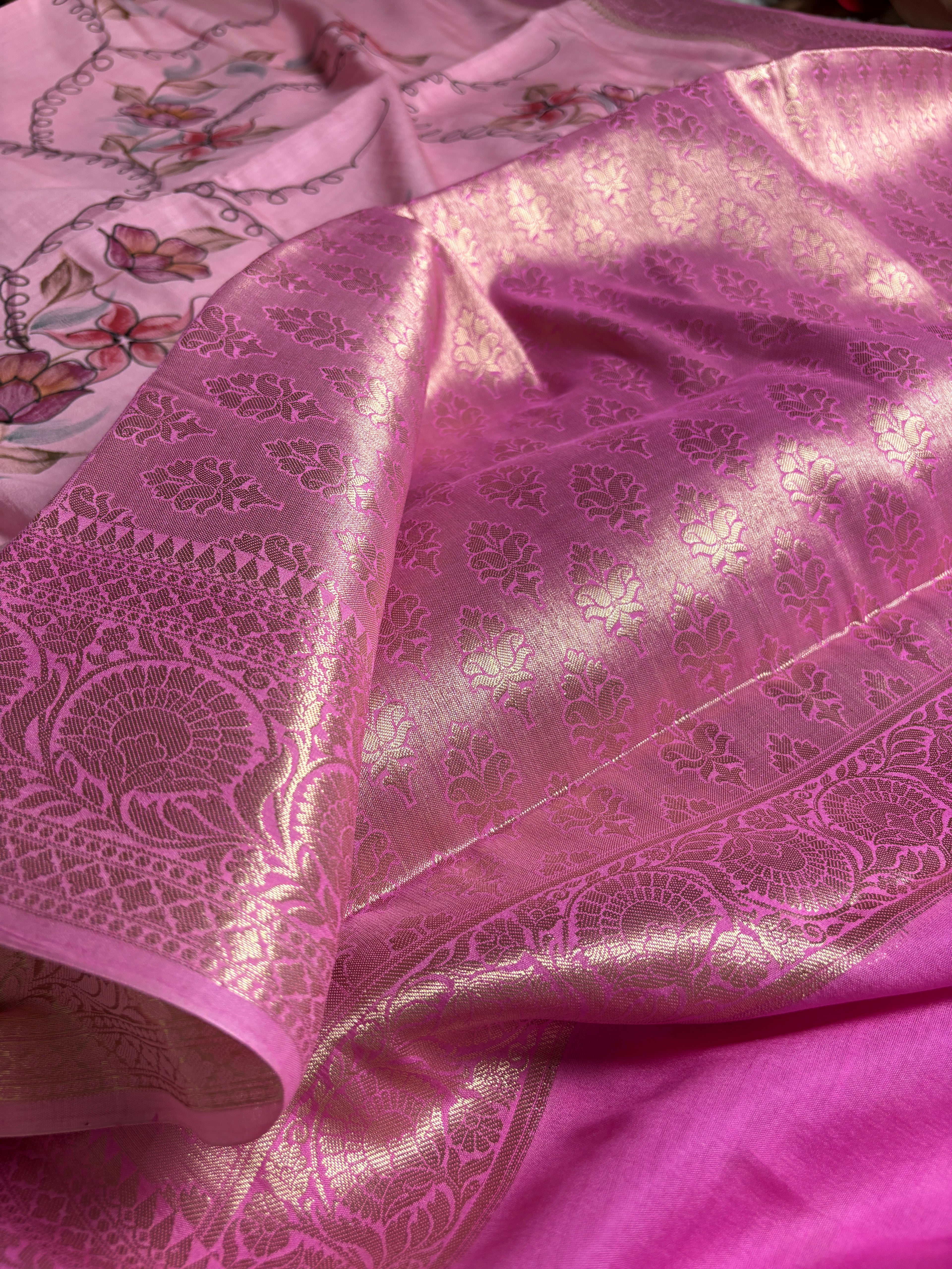 Pure Chiniya Silk Handloom Banarasi Saree With All Over Handpaint