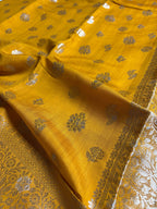 Pure Chiniya Silk Handloom Banarasi Saree With Floral Motifs