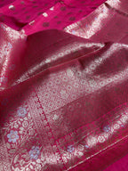 Pure Chiniya Silk Handloom Banarasi Saree With Floral Motifs