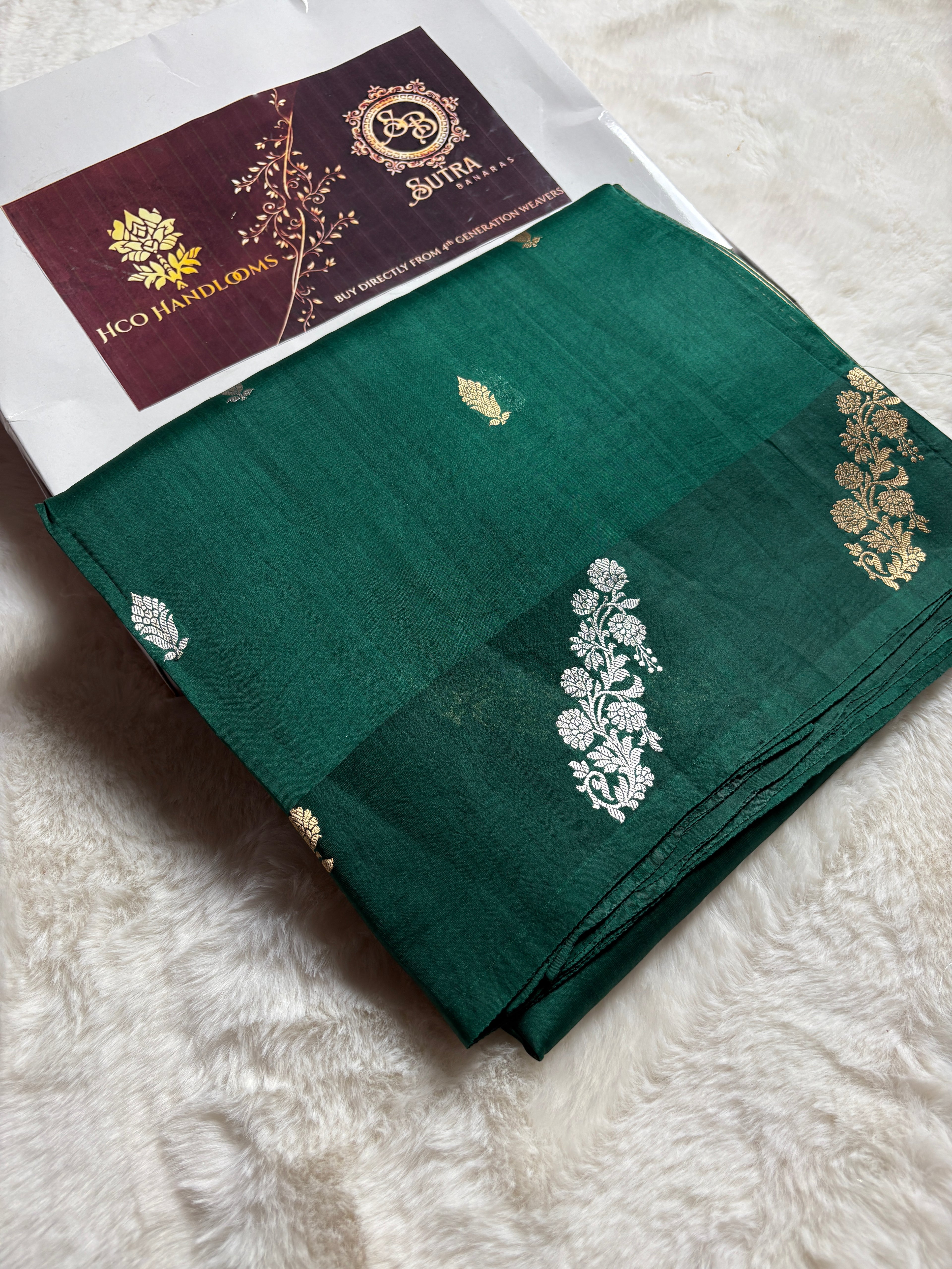 Green Pure Kora Silk Handloom Banarasi Saree - All Over Kadhua Motifs