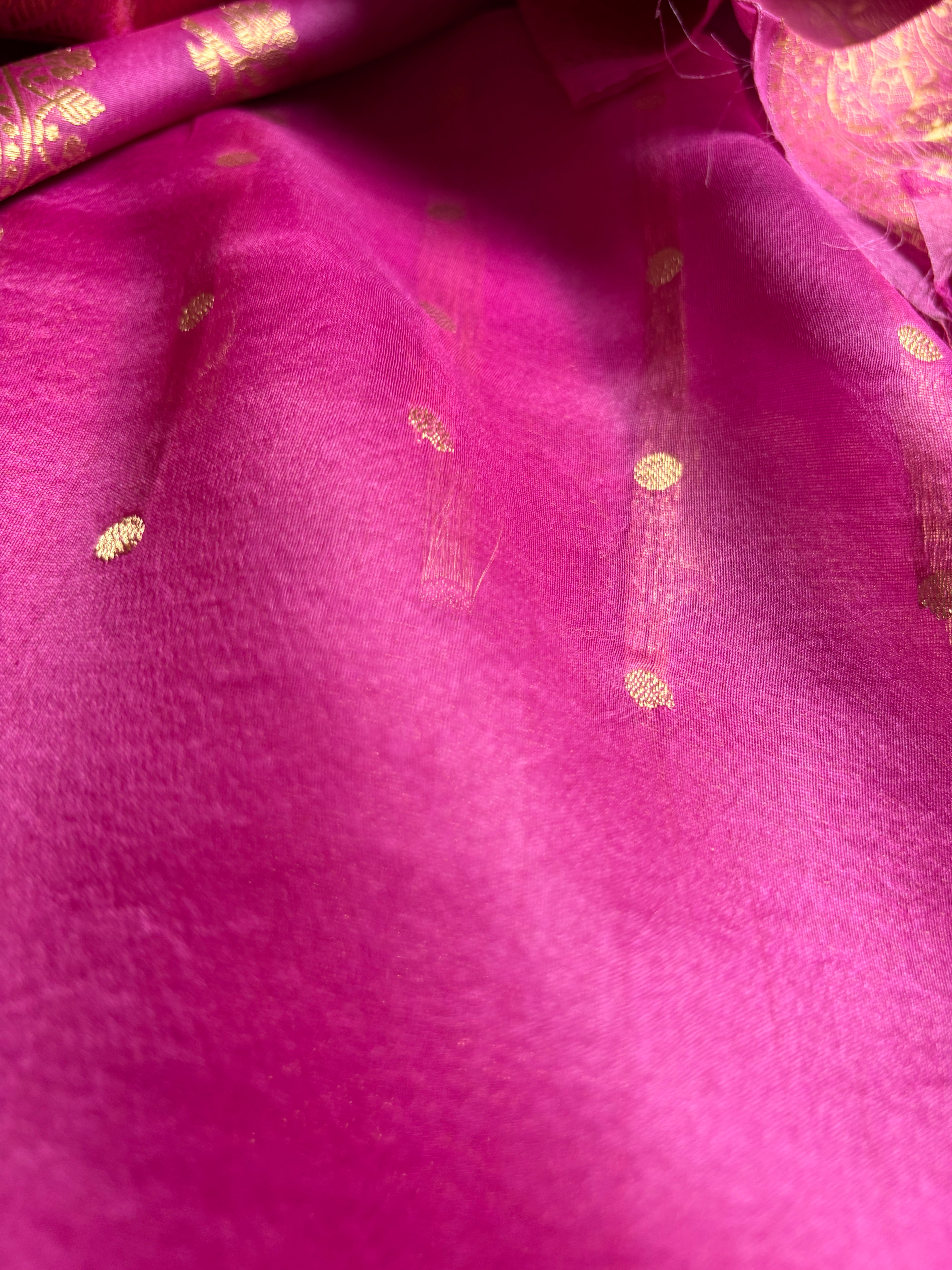 Pink & Gray Pure Kora Silk Handloom Banarasi Saree - All Over Kadhua Motifs