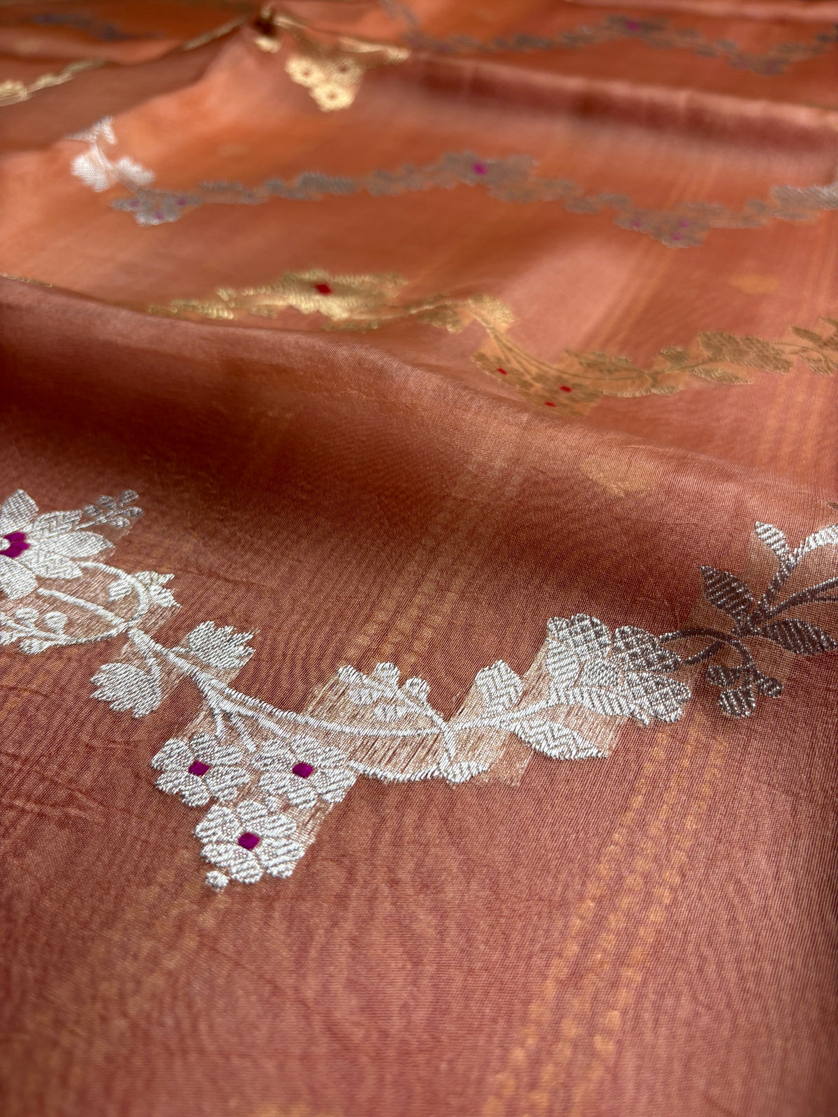 Copper Pure Kora Silk Handloom Banarasi Saree - All Over Kadhua Lahariya