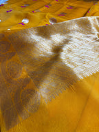 Gold Pure Kora Silk Handloom Banarasi Saree - All Over Kadhua Motifs