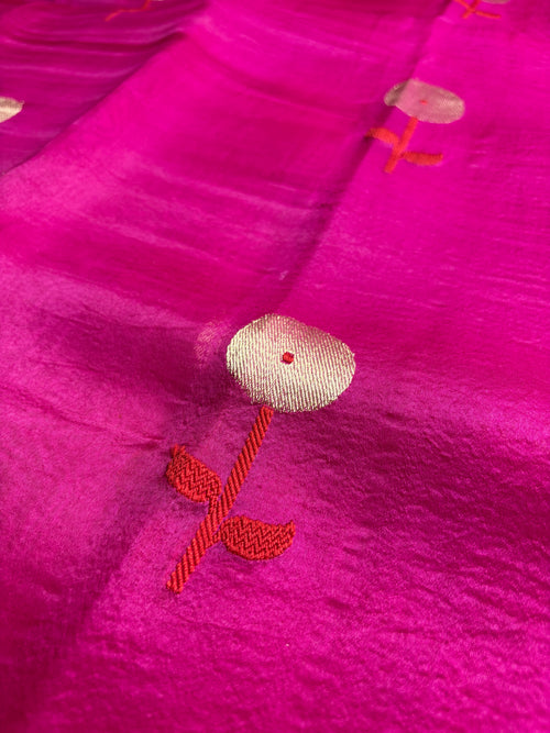 Hot Pink Pure Kora Silk Handloom Banarasi Saree - All Over Kadhua Motifs