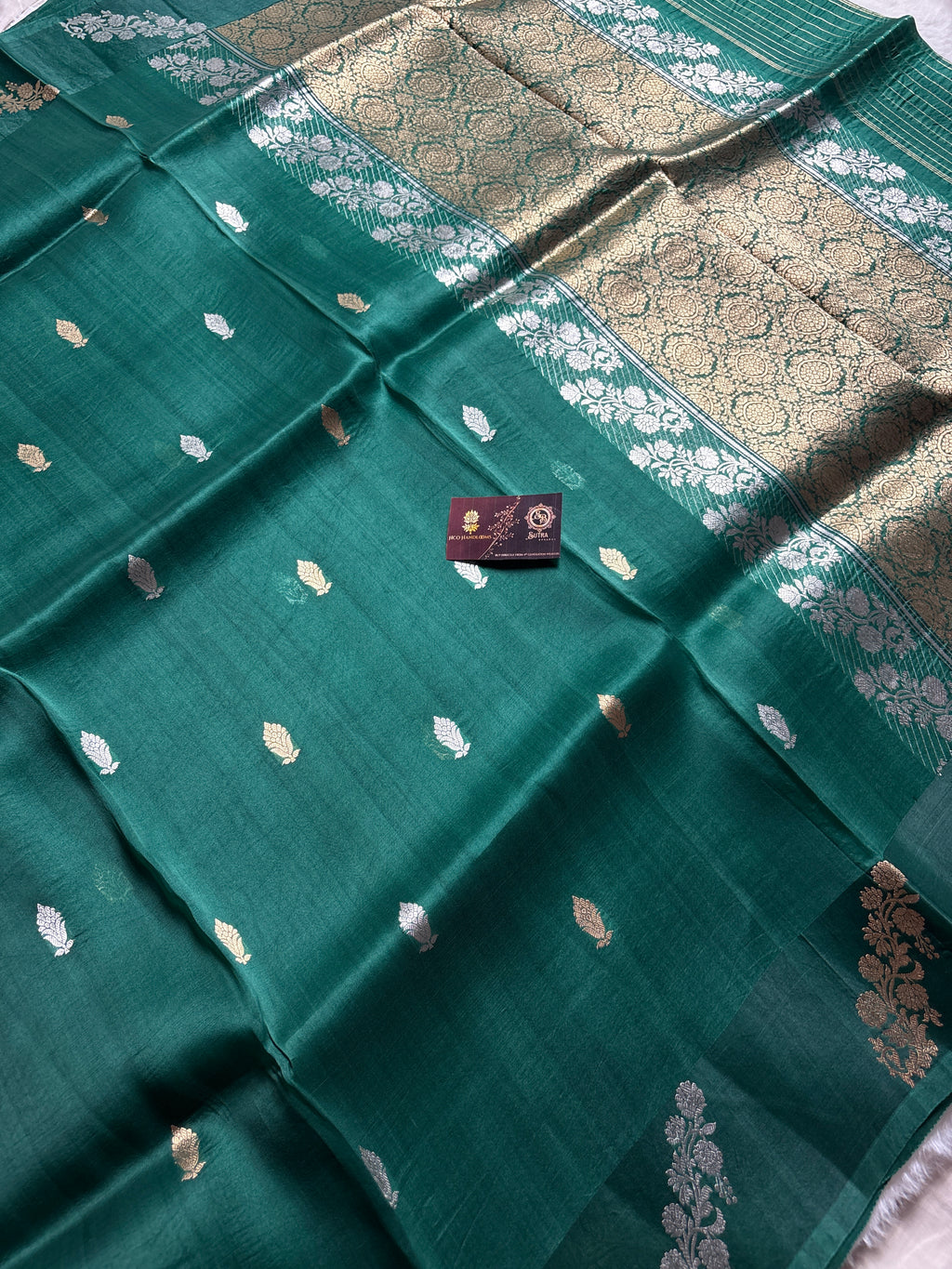 Green Pure Kora Silk Handloom Banarasi Saree - All Over Kadhua Motifs