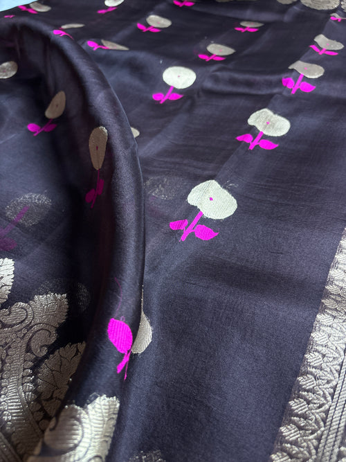 Black Pure Kora Silk Handloom Banarasi Saree - All Over Kadhua Motifs