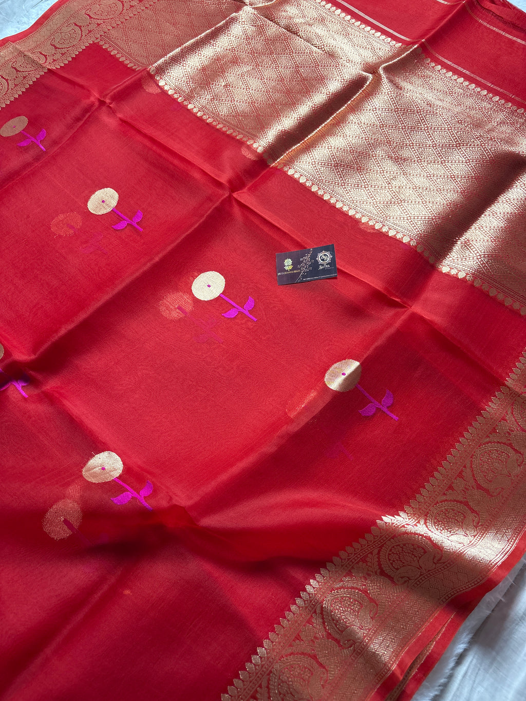 Red Pure Kora Silk Handloom Banarasi Saree - All Over Kadhua Motifs
