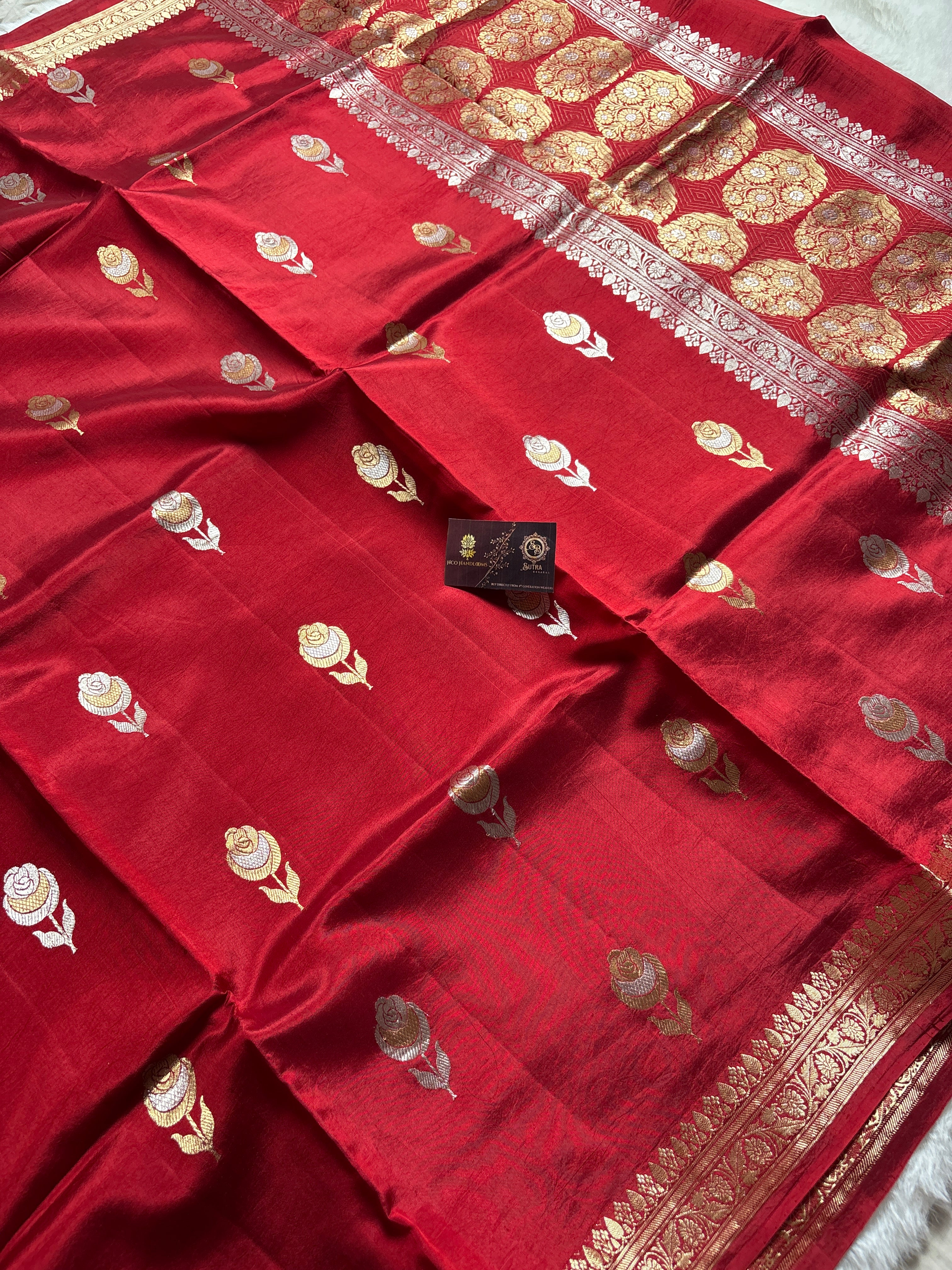 Red Pure Mango Katan Silk Handloom Banarasi Saree - All Over Kadhua Motifs