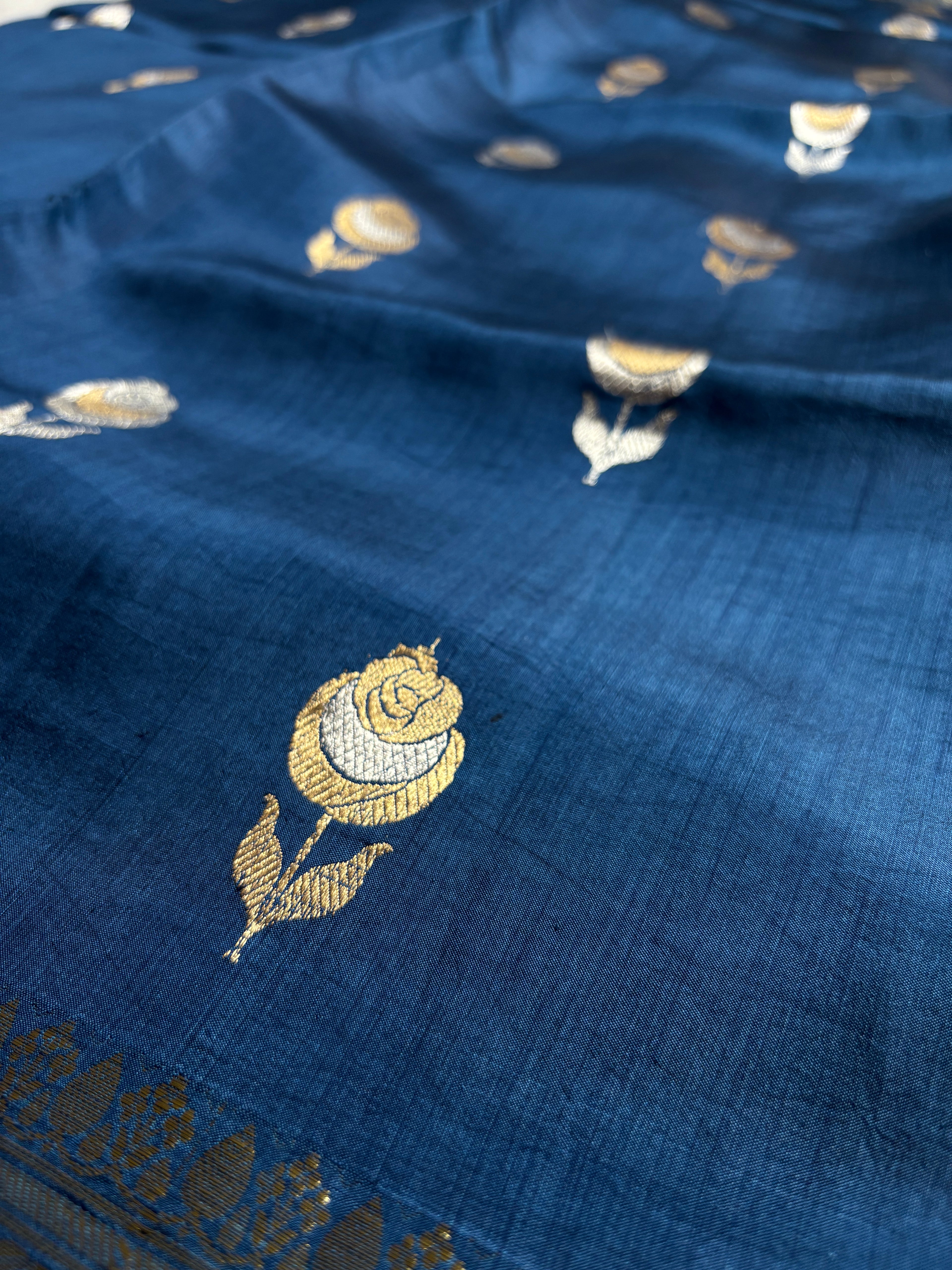 Pure Raw Mango Katan Handloom Banarasi Saree - All Over Kadhua Motifs