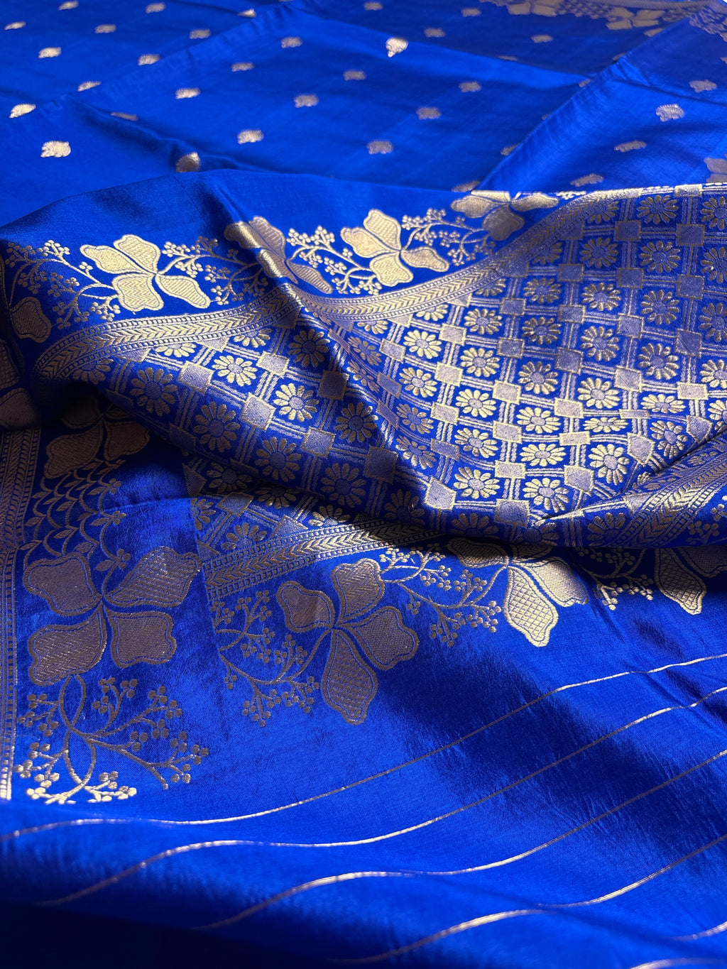 Blue Pure Mango Katan Silk Handloom Banarasi Saree - All Over Kadhua Motifs