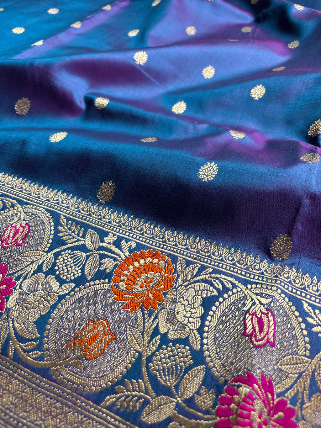 Blue & Pink Dual Shade Pure Mango Katan Silk Handloom Meenakari Banarasi Saree - All Over Kadhua Motifs
