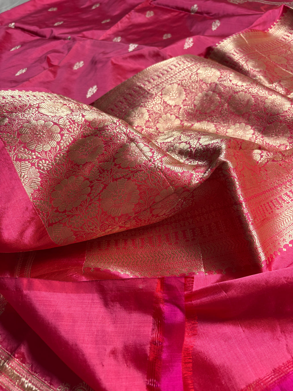 Pure Katan Silk Handloom Banarasi Saree - All Over Kadhua Motifs