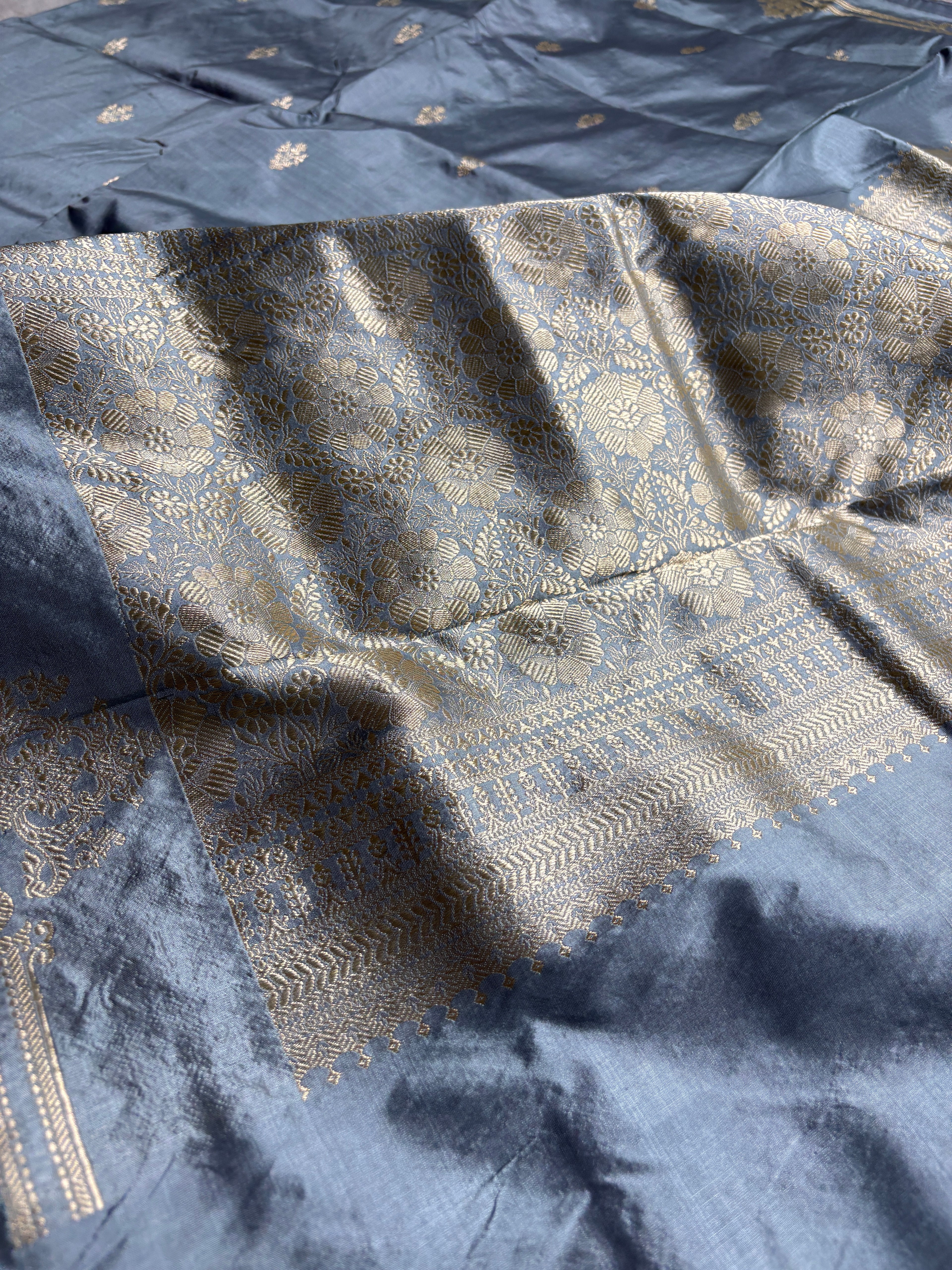 Pure Katan Silk Handloom Banarasi Saree - All Over Kadhua Motifs