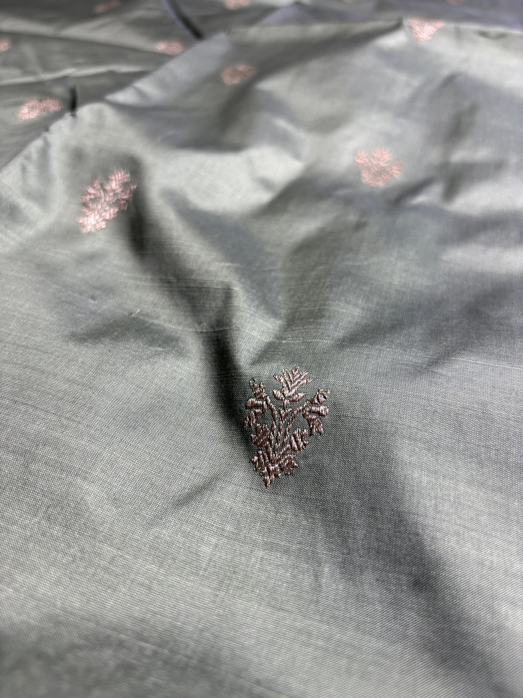 Pure Katan Silk Handloom Banarasi Saree - All Over Kadhua Motifs