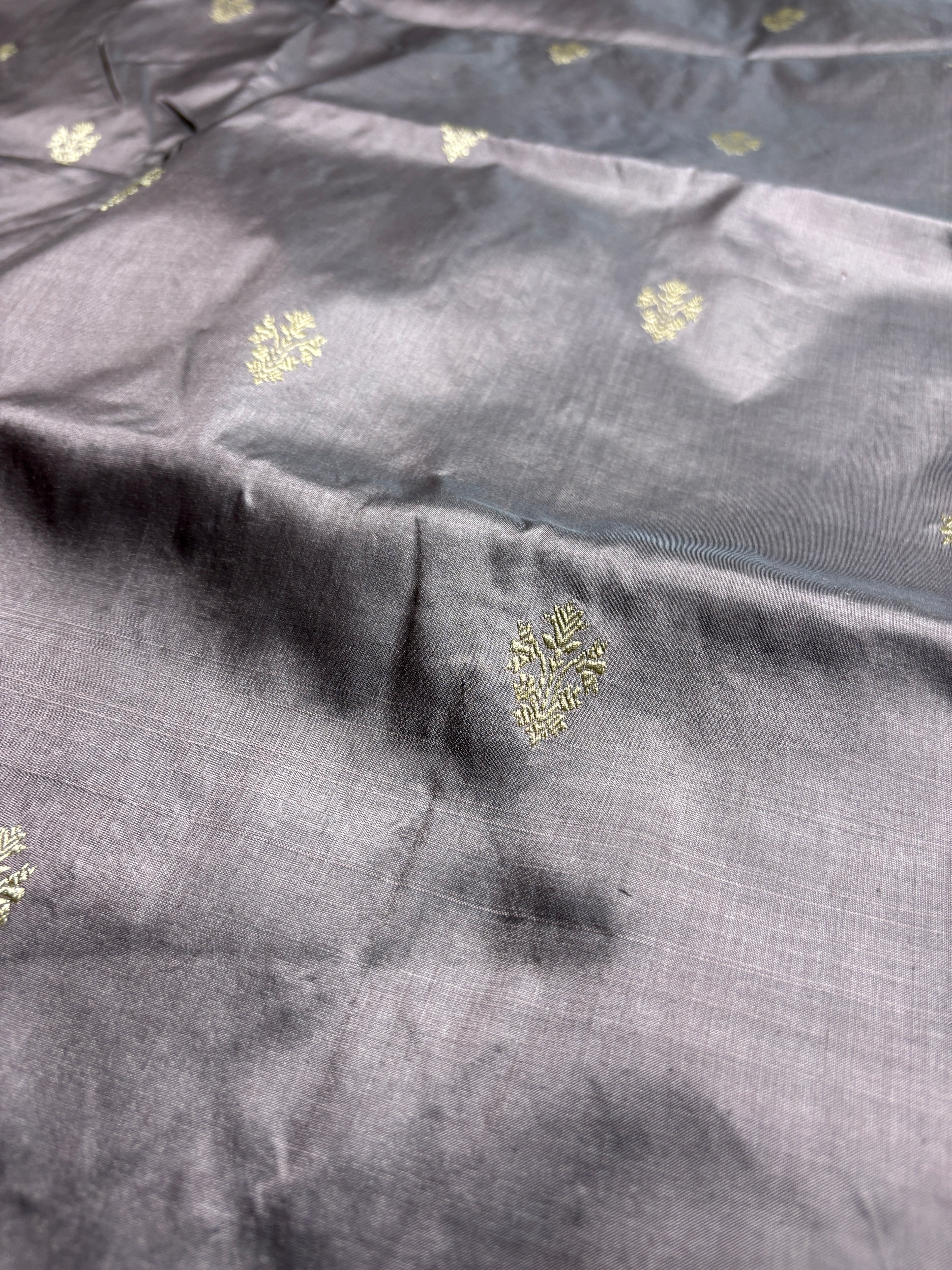 Pure Katan Silk Handloom Banarasi Saree - All Over Kadhua Motifs