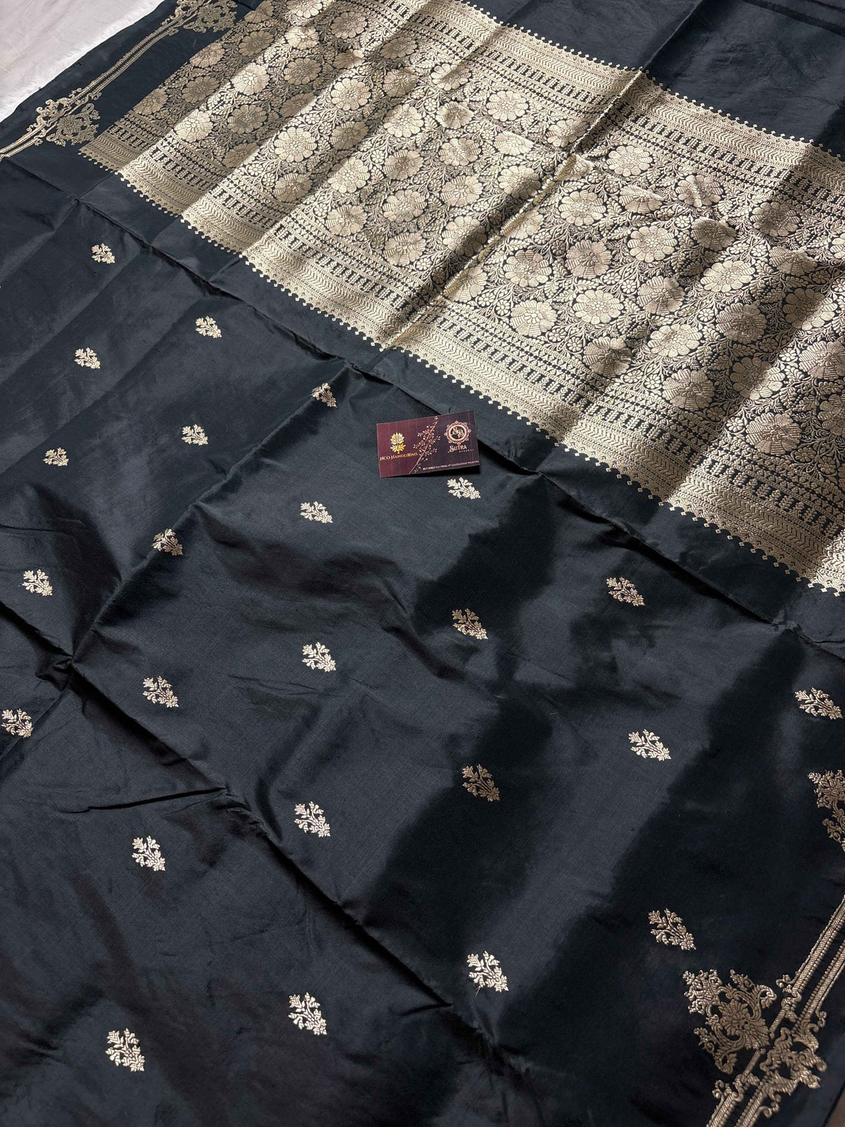 Pure Katan Silk Handloom Banarasi Saree - All Over Kadhua Motifs