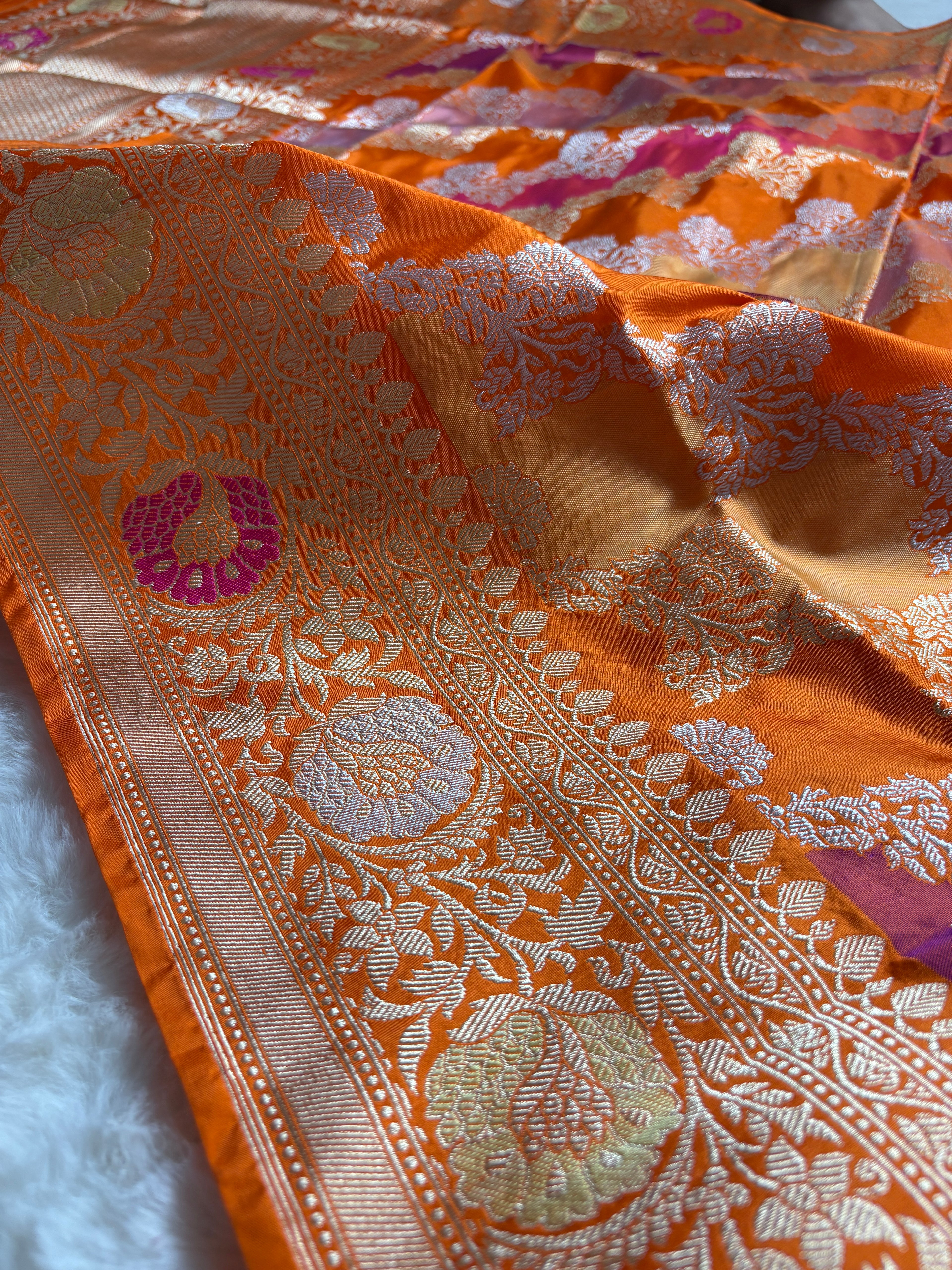 Pure Katan Silk Handloom Banarasi Dupatta - All Over Rangkat Kadhyal Lahariya