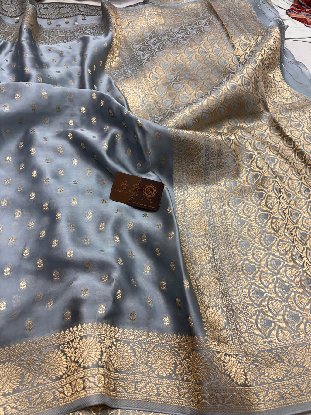 Premium Mashru Crepe Banarasi Saree - All Over Motifs