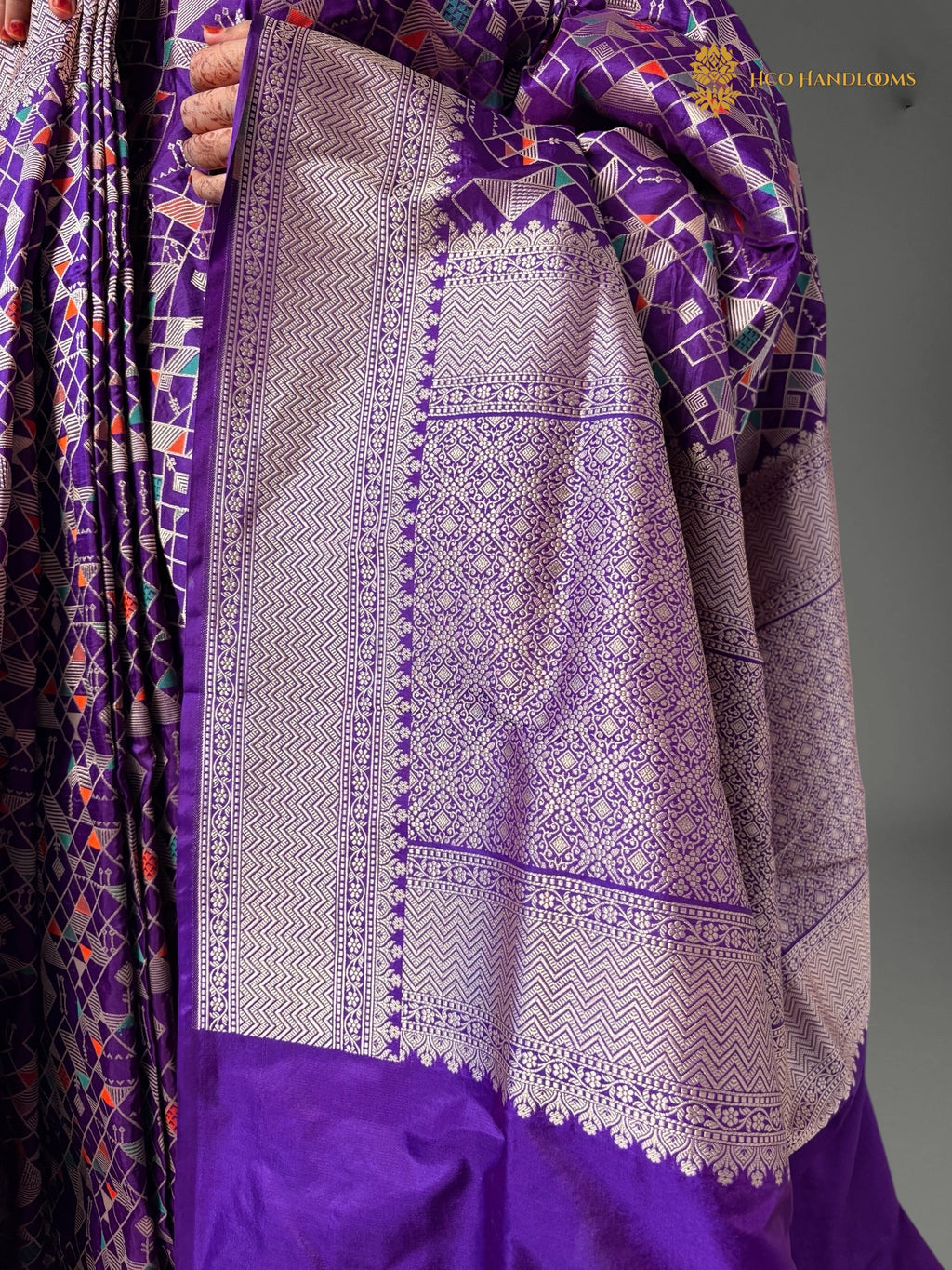 Pure Katan Silk Handloom Geometric Design Banarasi Saree