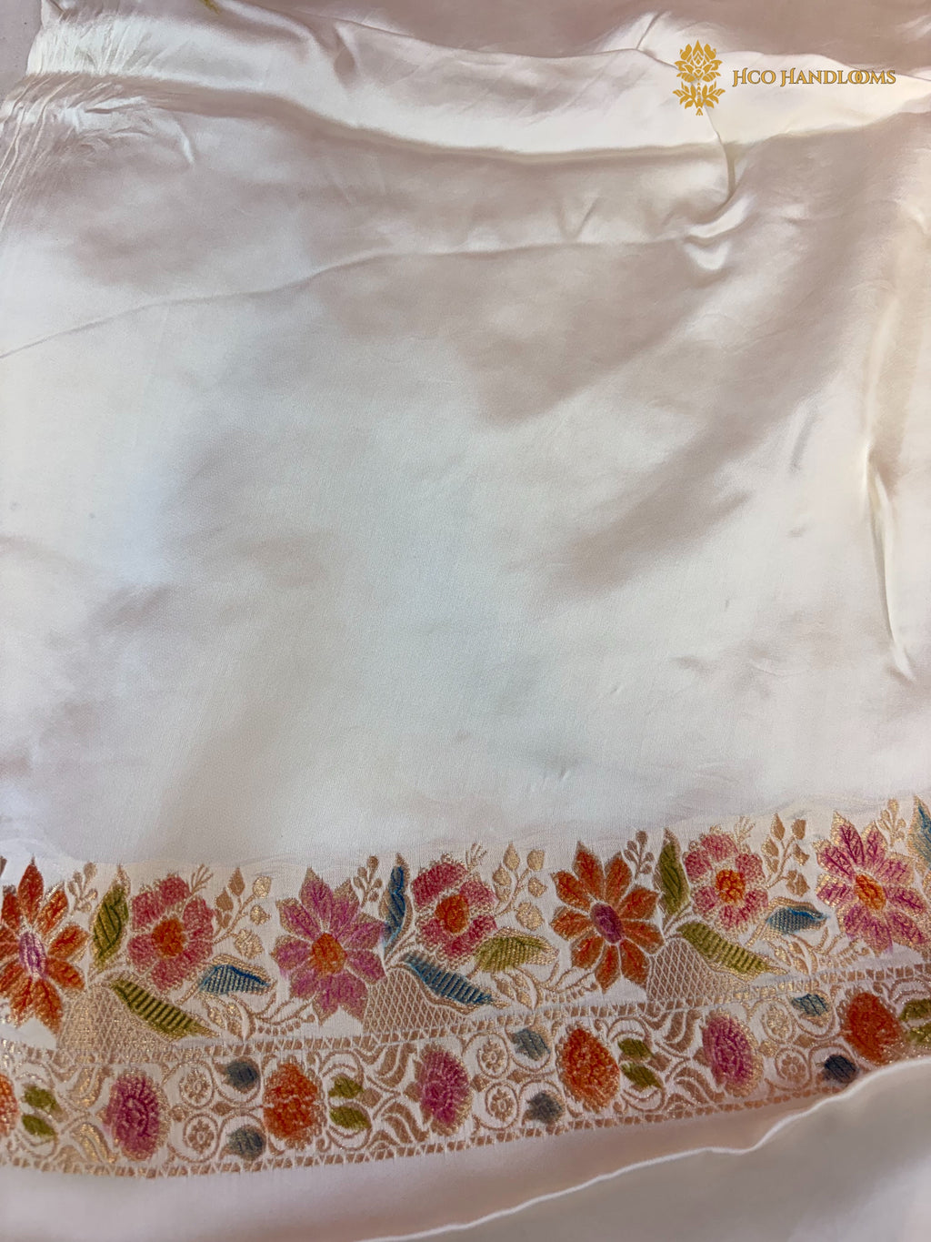 Premium Mashru Crepe Silk Banarasi Saree - All Over Small Motifs