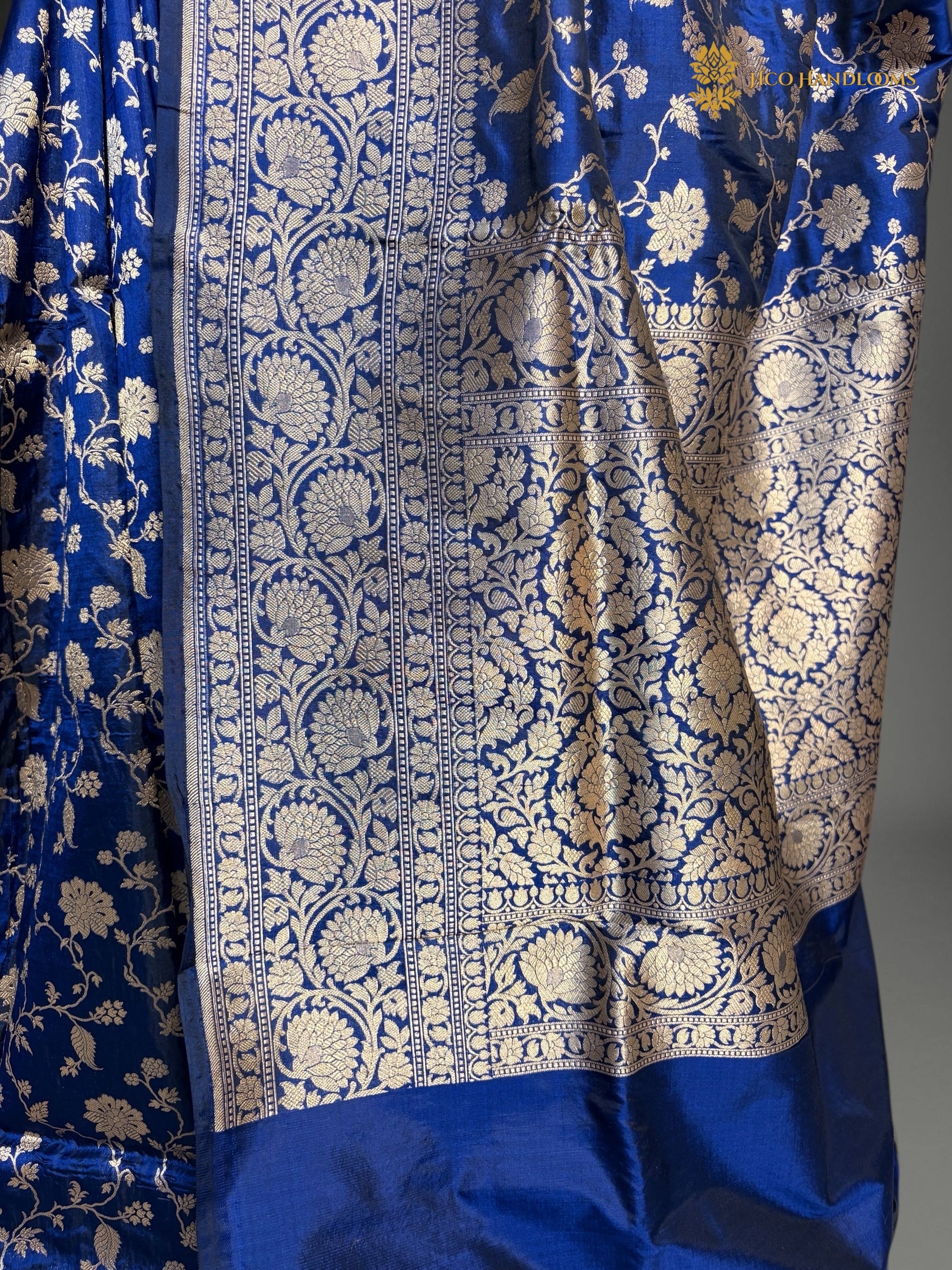 Pure Katan Silk Handloom Banarasi Saree - All Over Floral Jangla