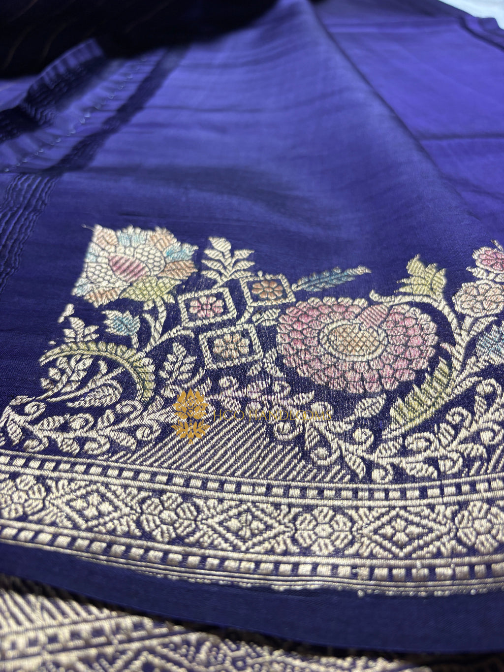 Pure Mango Katan Silk Handloom Banarasi Saree - All Over Kadhua Motifs