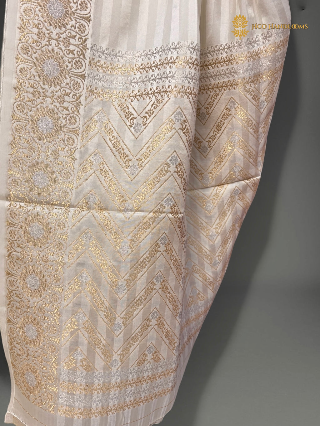 Premium Mashru Crepe Satin Banarasi Saree - All Over Simple Stripes