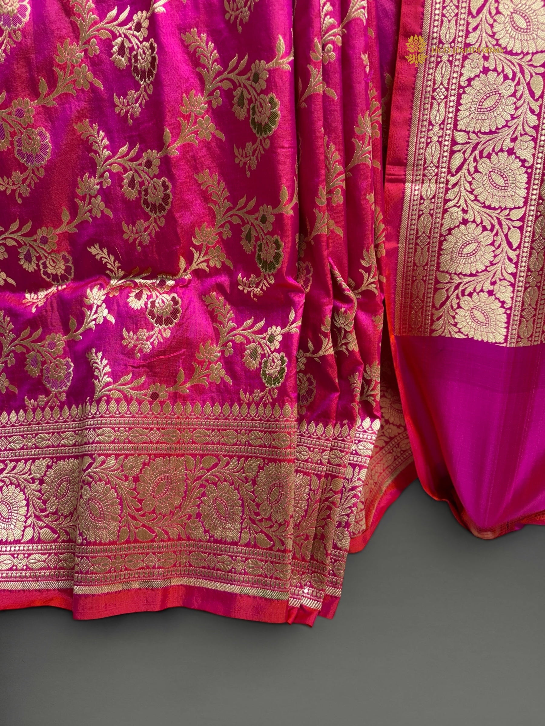 Regal Pure Katan Silk Handloom Banarasi Saree - All Over Jaal Work With Meenakari