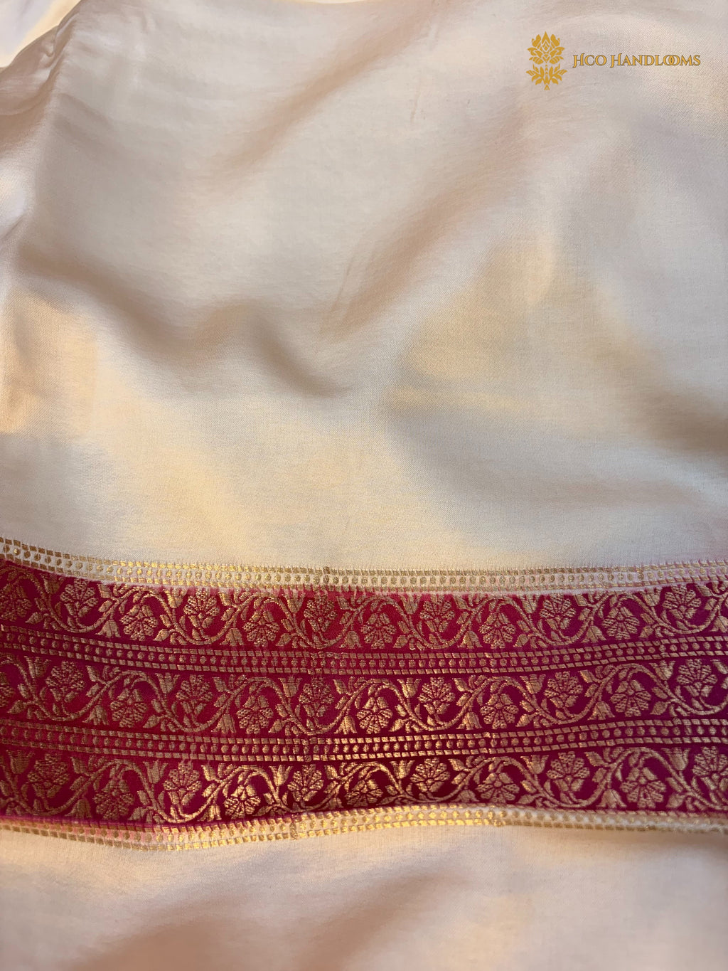 Premium Mashru Crepe Silk Banarasi Saree - All Over Motifs With Meenakari Border