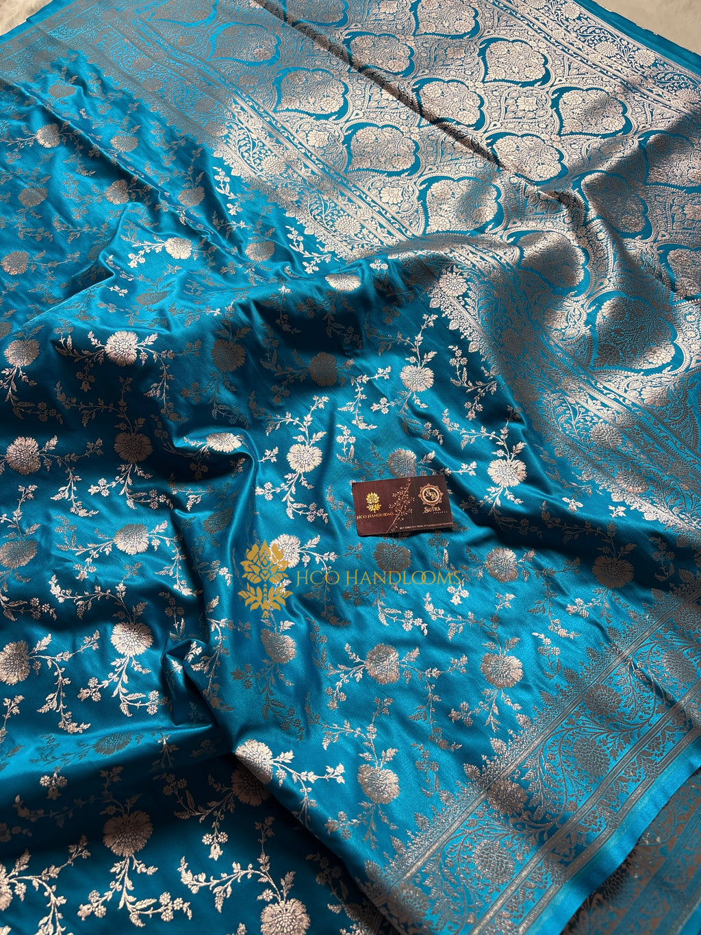 Premium Mashru Katan Silk Banarasi Saree With Floral Jangla