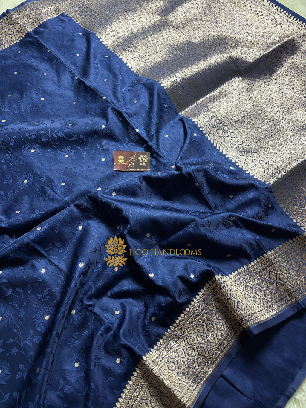 Premium Mashru Katan Silk Banarasi Saree With Floral Tanchui Brocade