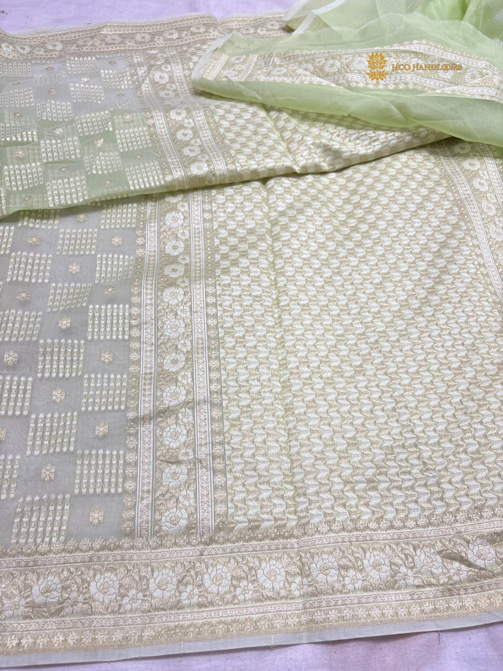Pastel Green Premium Cotton Jamdani Banarasi Saree - All Over Jaal