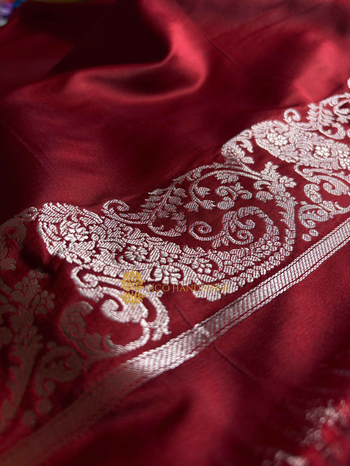 Premium Mashru Katan Silk Banarasi Saree With Floral Motifs