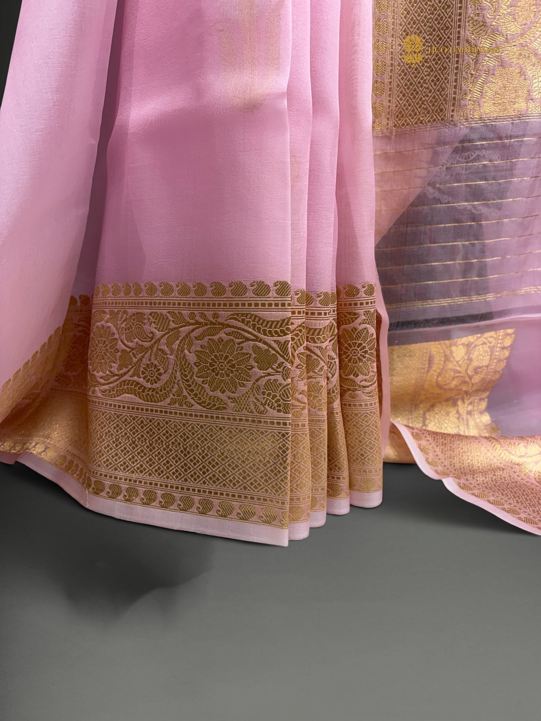 Baby Pink Pure Kora Silk Handloom Kadhua Banarasi Saree - All Over Floral Motifs