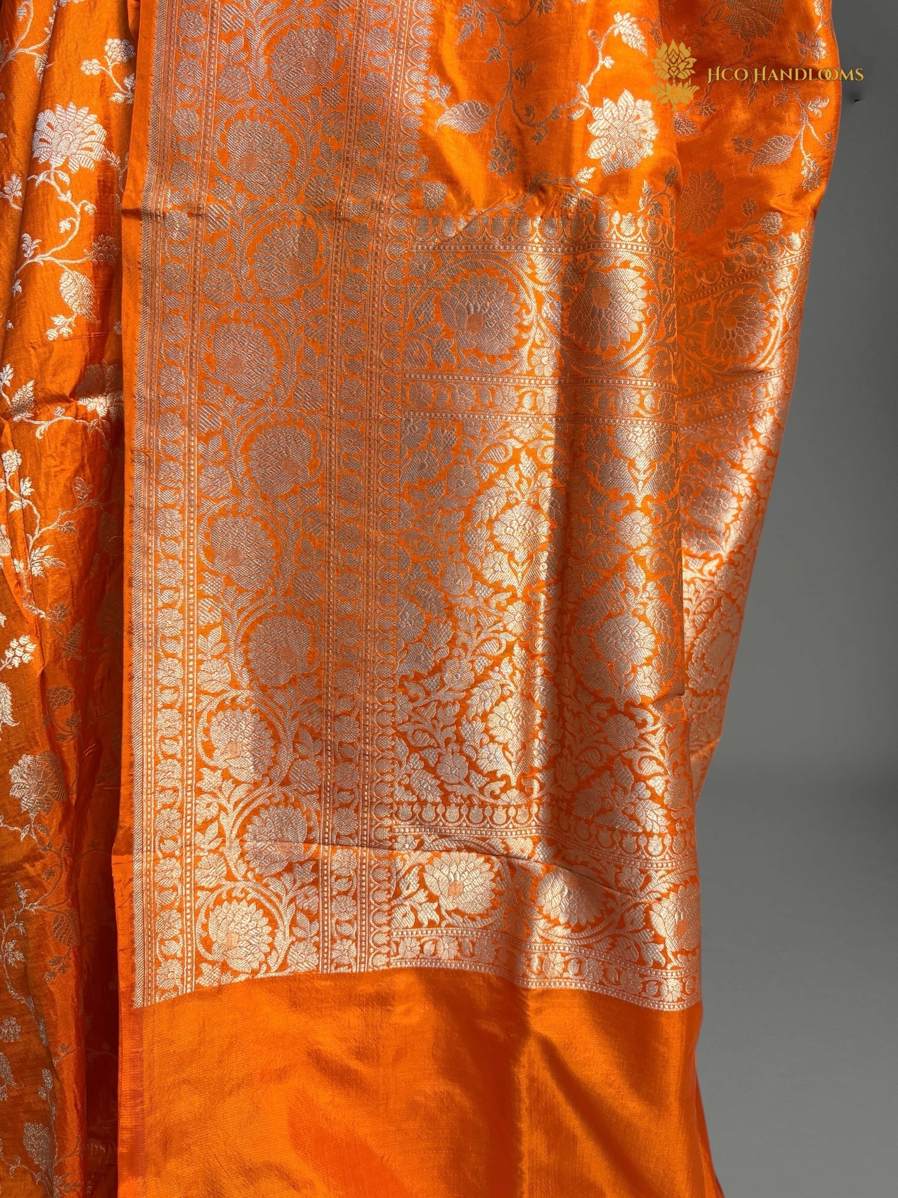 Pure Katan Silk Handloom Banarasi Saree - All Over Floral Jangla