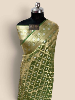 Green Pure Tissue Silk Handloom Banarasi Saree - Jaal Motifs