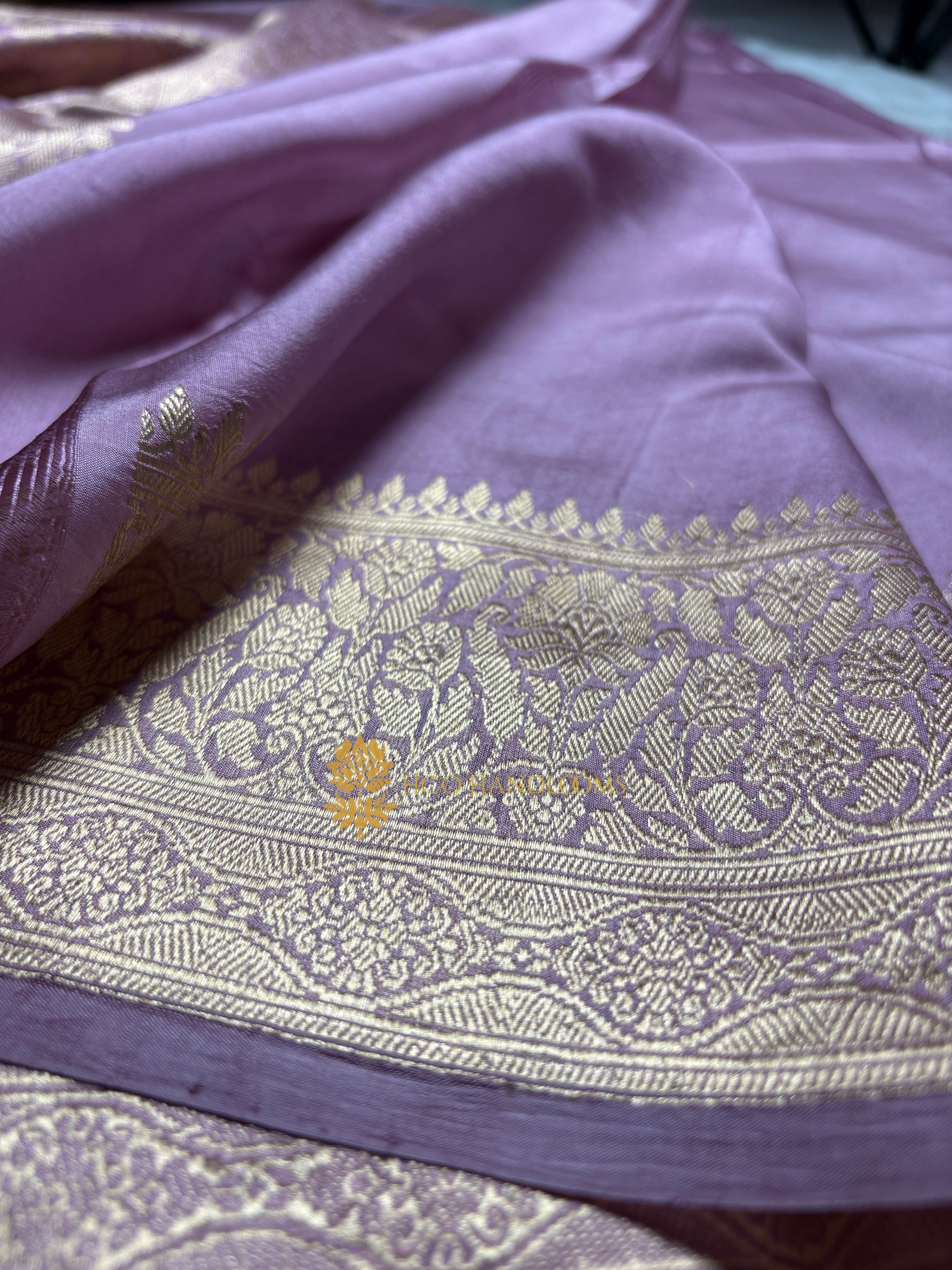 Pure Mango Katan Silk Handloom Banarasi Saree - All Over Kadhua Motifs