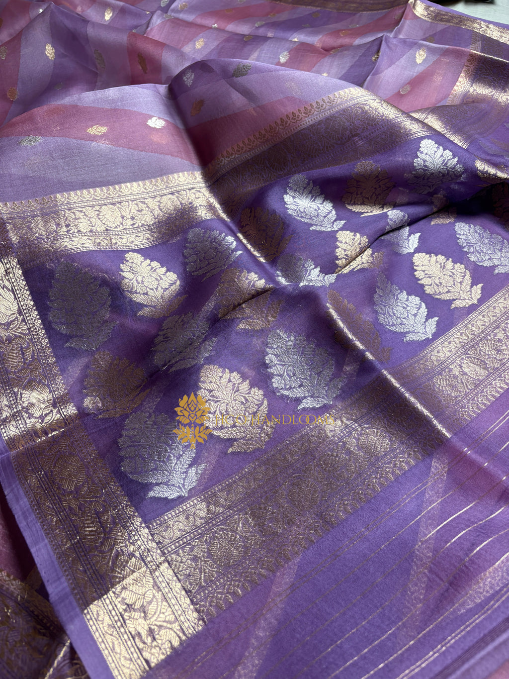 Pure Kora Silk Handloom Banarasi Saree - All Over Kadhua Motifs