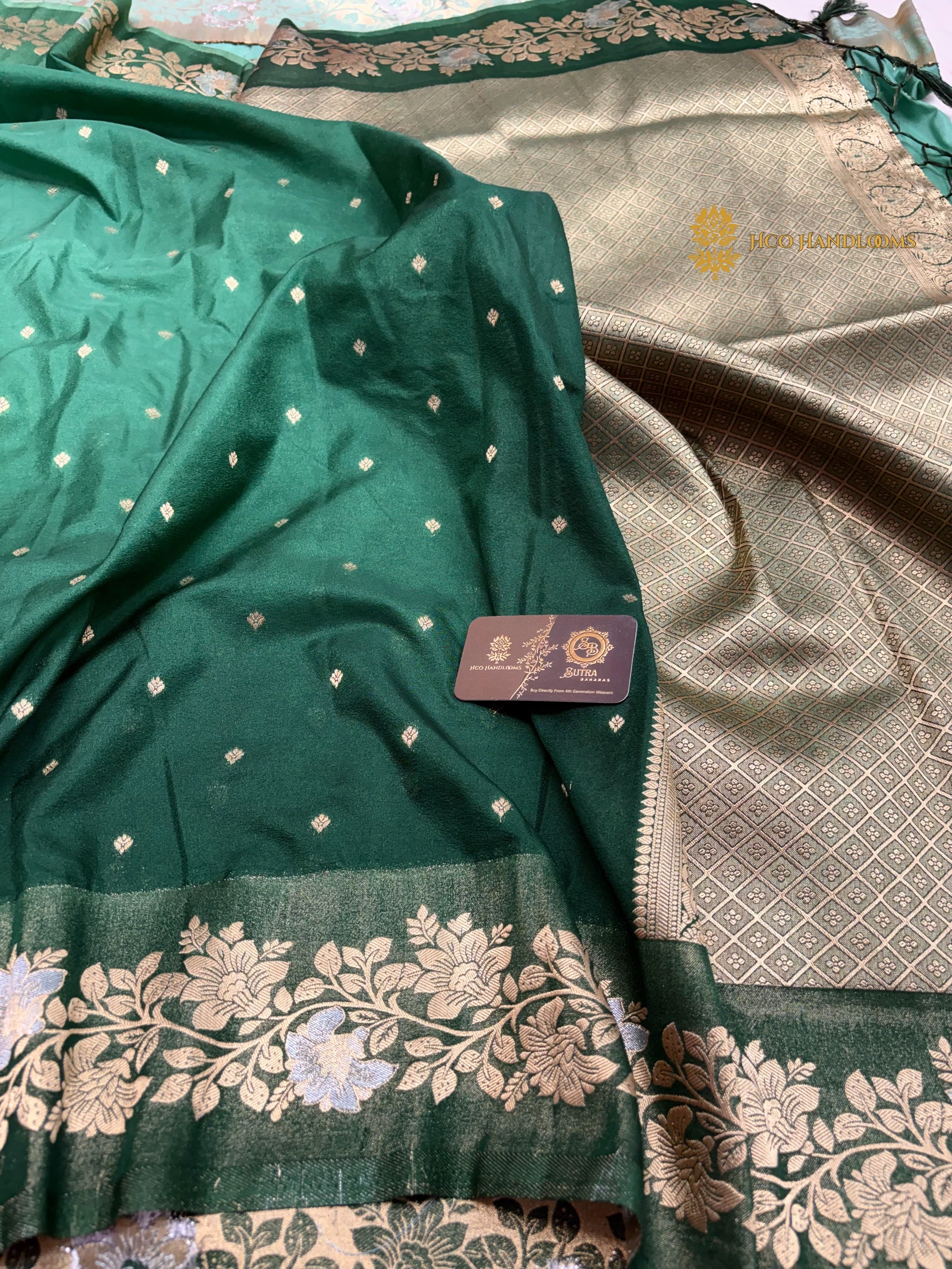 Green Gradient Premium Soft Silk Banarasi Saree - All Over Motifs