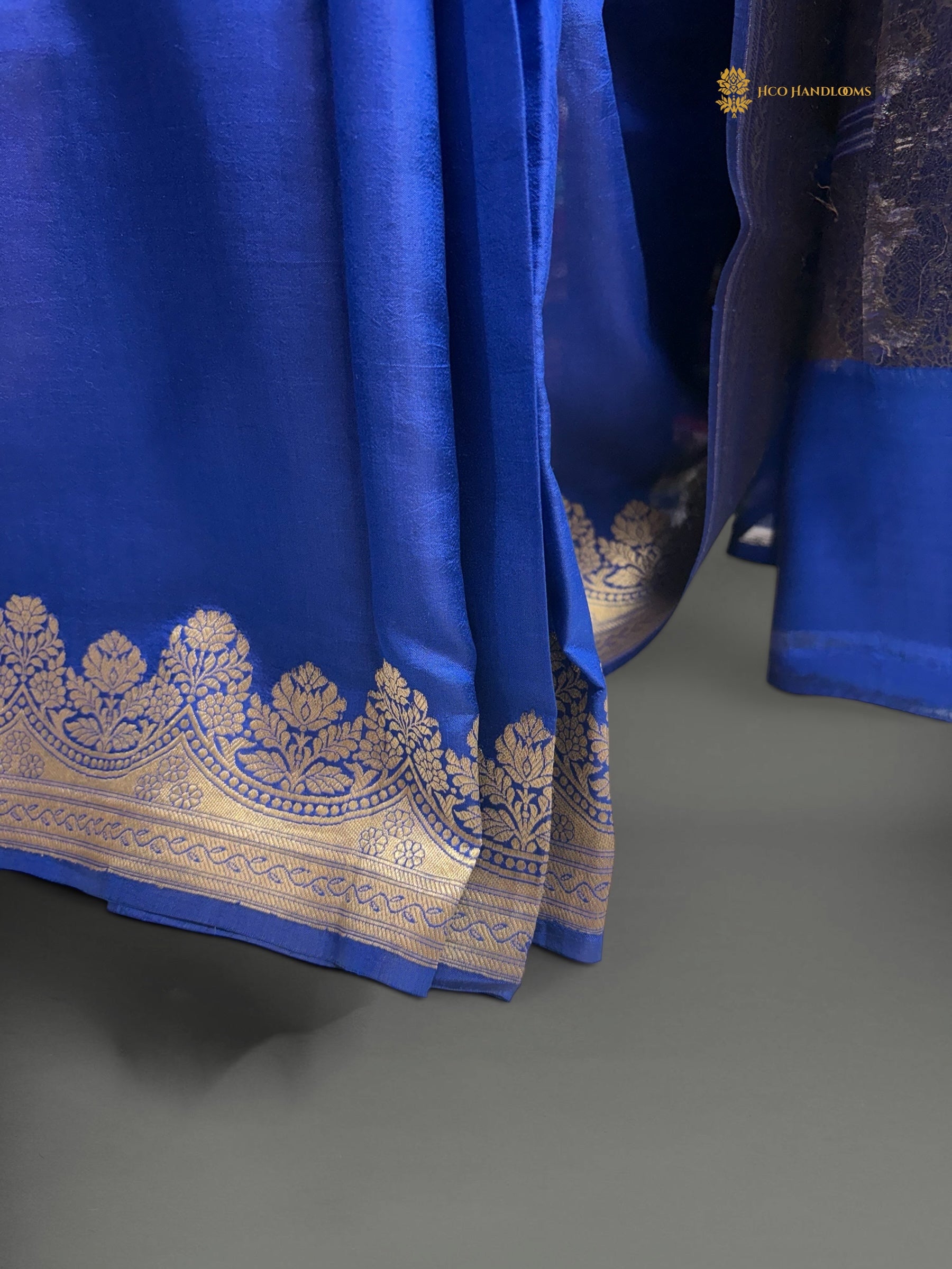 Pure Mango Katan Silk Handloom Banarasi Saree - All Over Kadhua Motifs