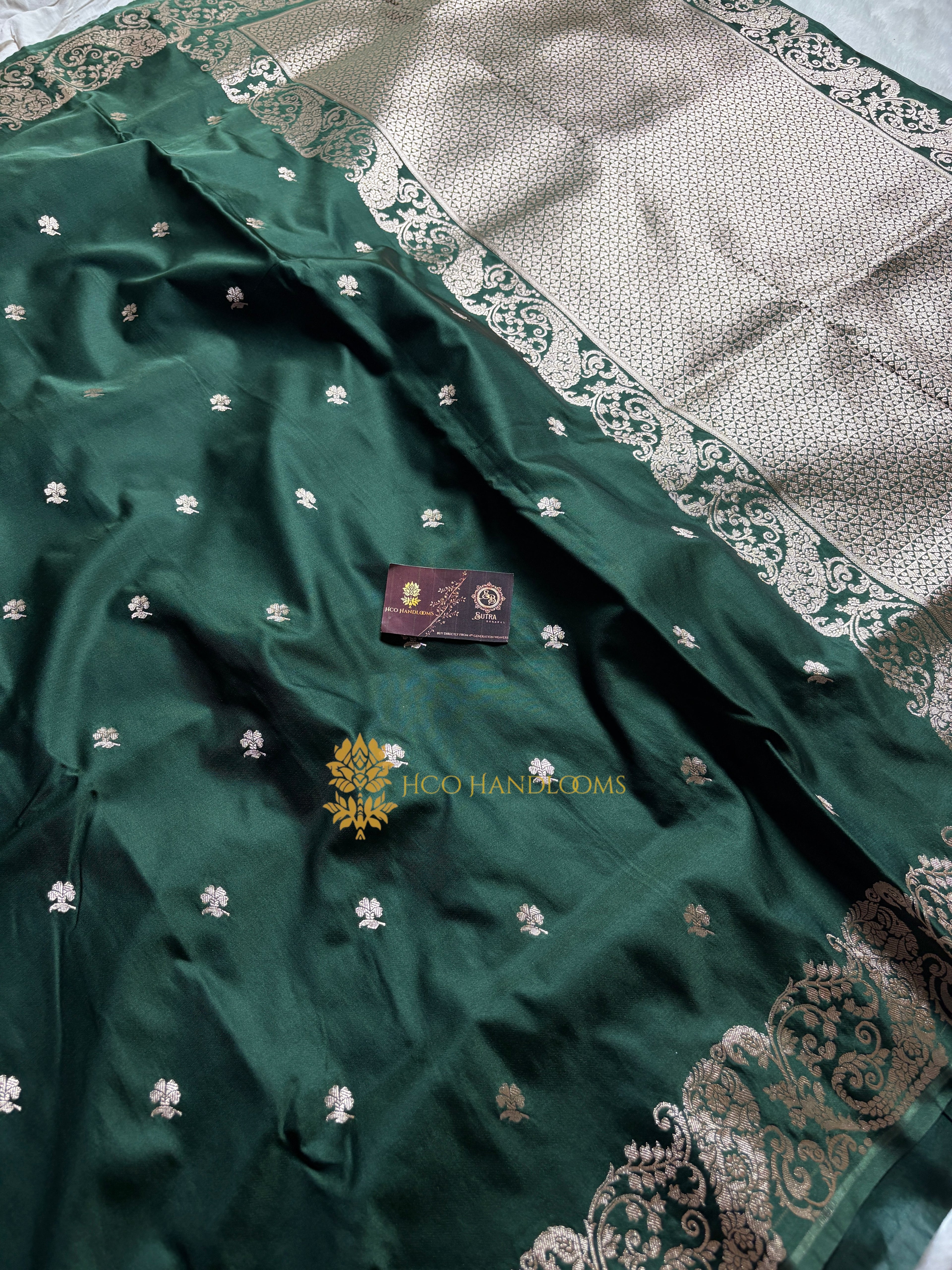 Premium Mashru Katan Silk Banarasi Saree With Floral Motifs