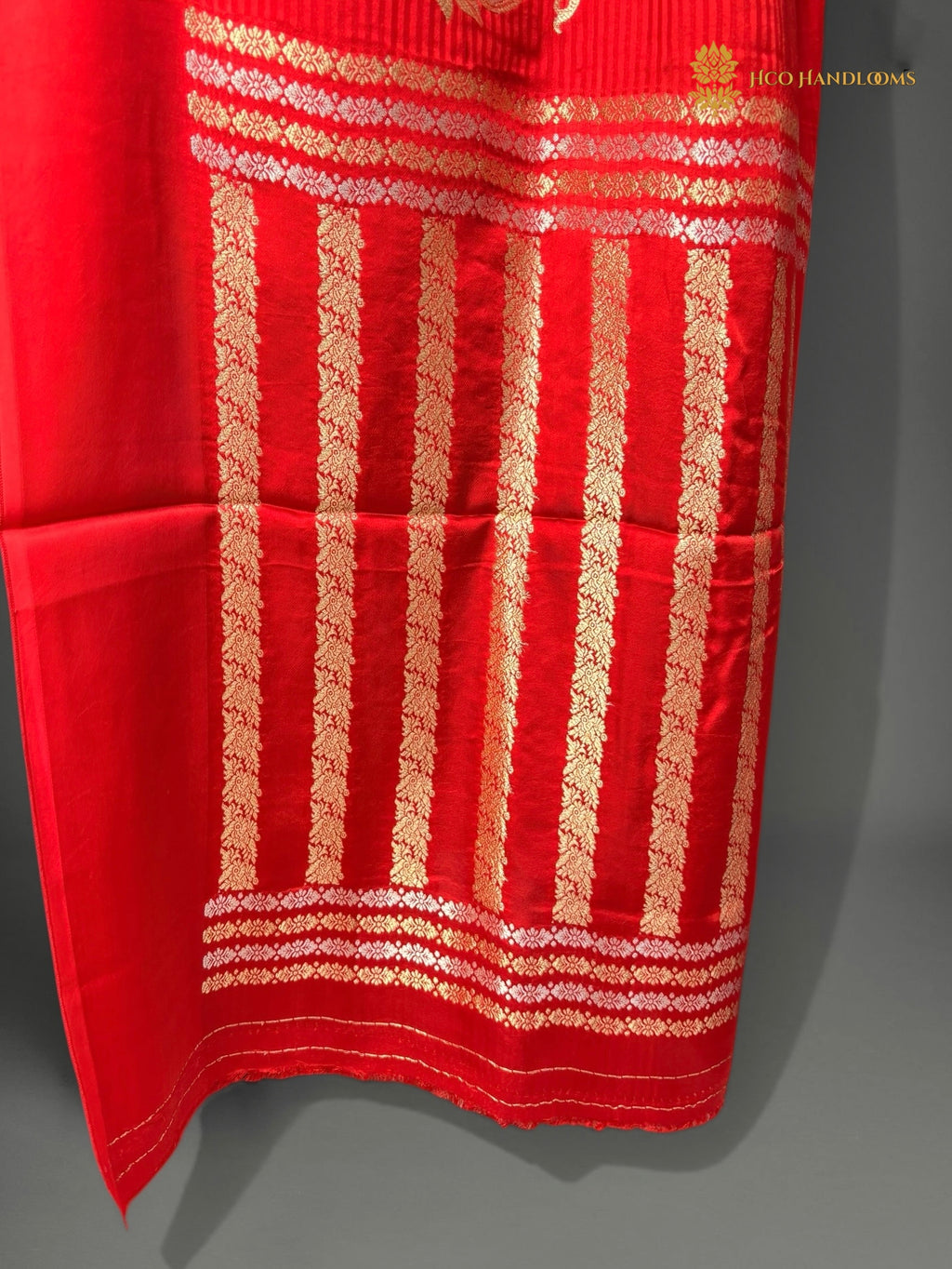 Premium Mashru Crepe Satin Silk Banarasi Saree - All Over Paisley Motifs